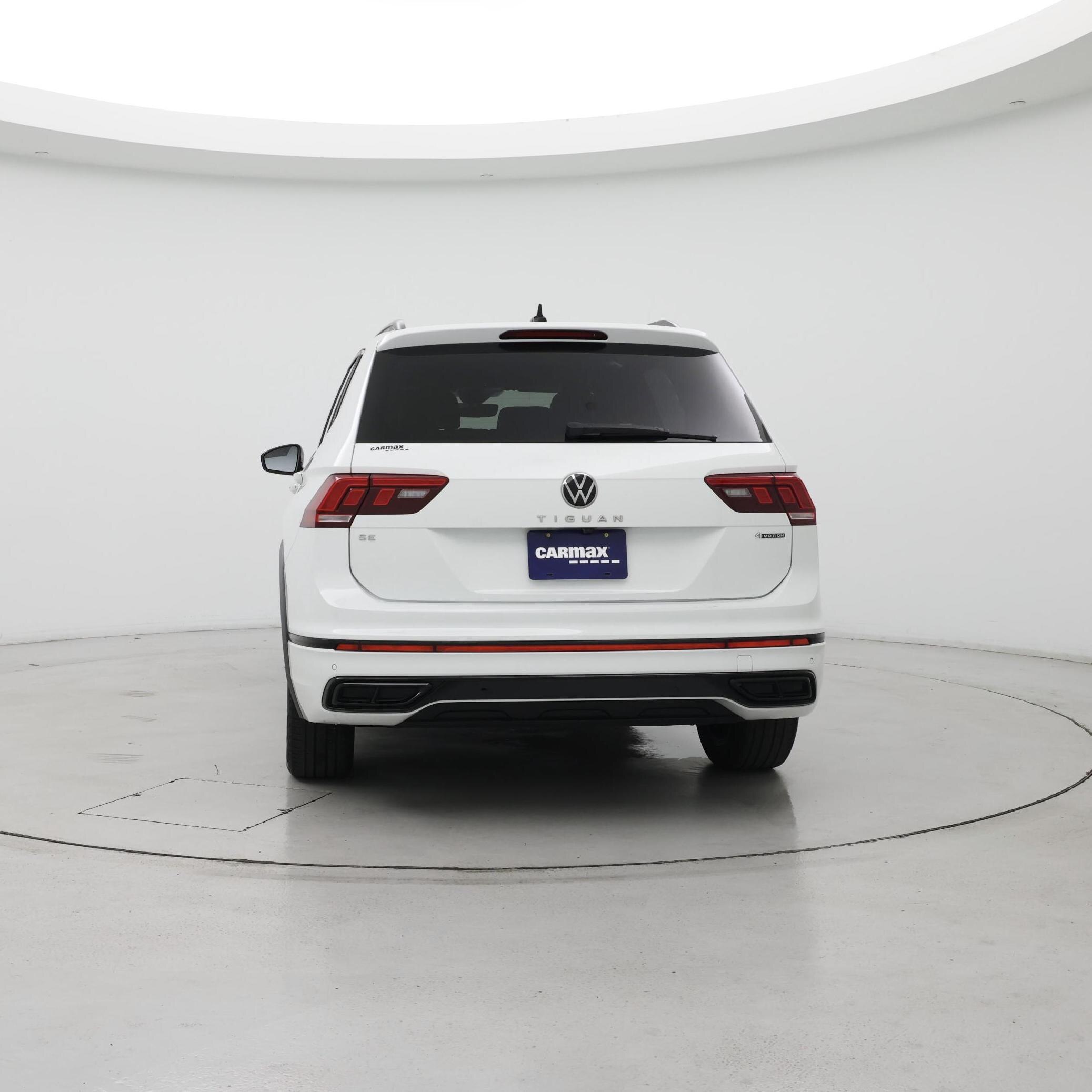 Thumbnail: 2022 Volkswagen Tiguan - 6