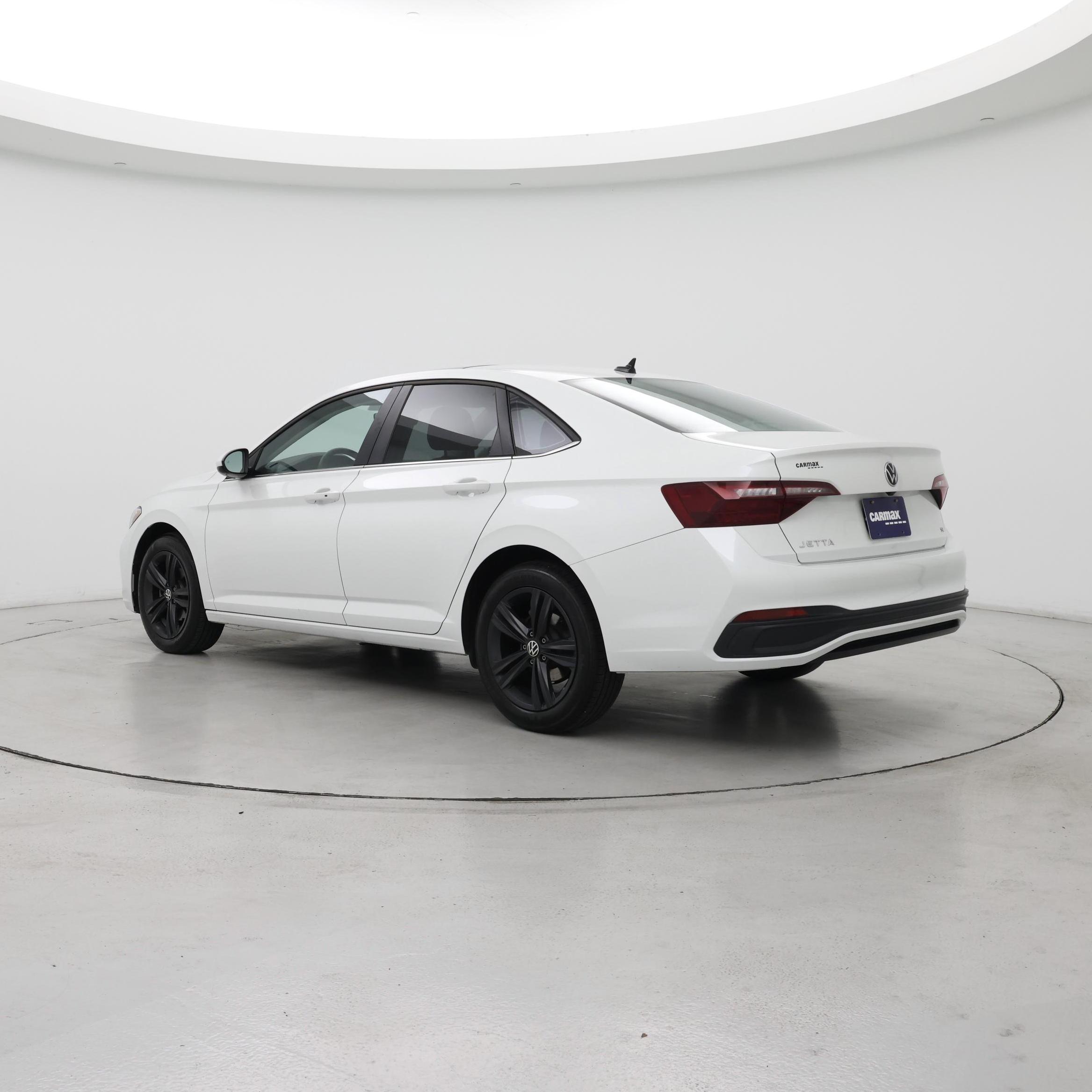 Thumbnail: 2024 Volkswagen Jetta - 2