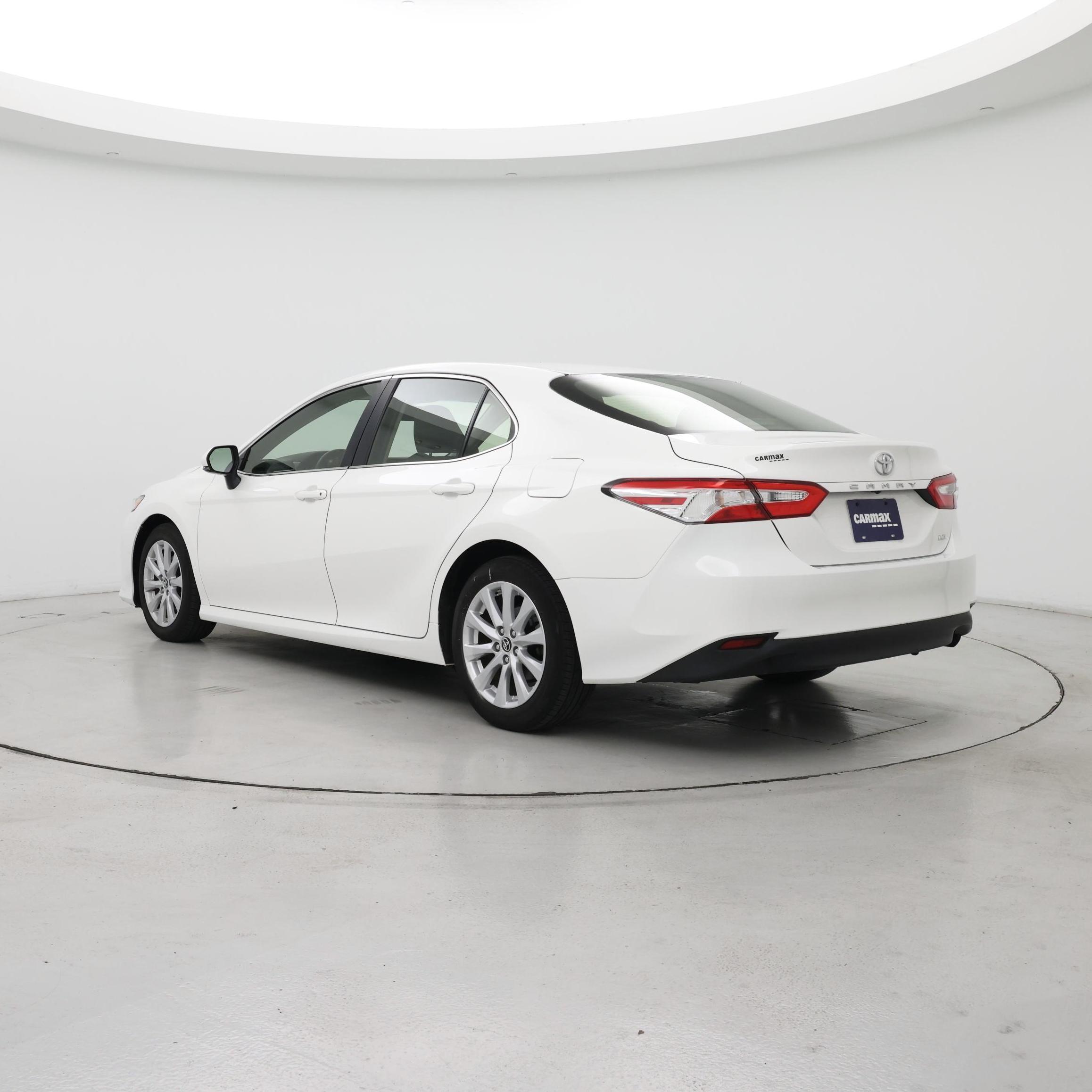 Thumbnail: 2018 Toyota Camry - 2