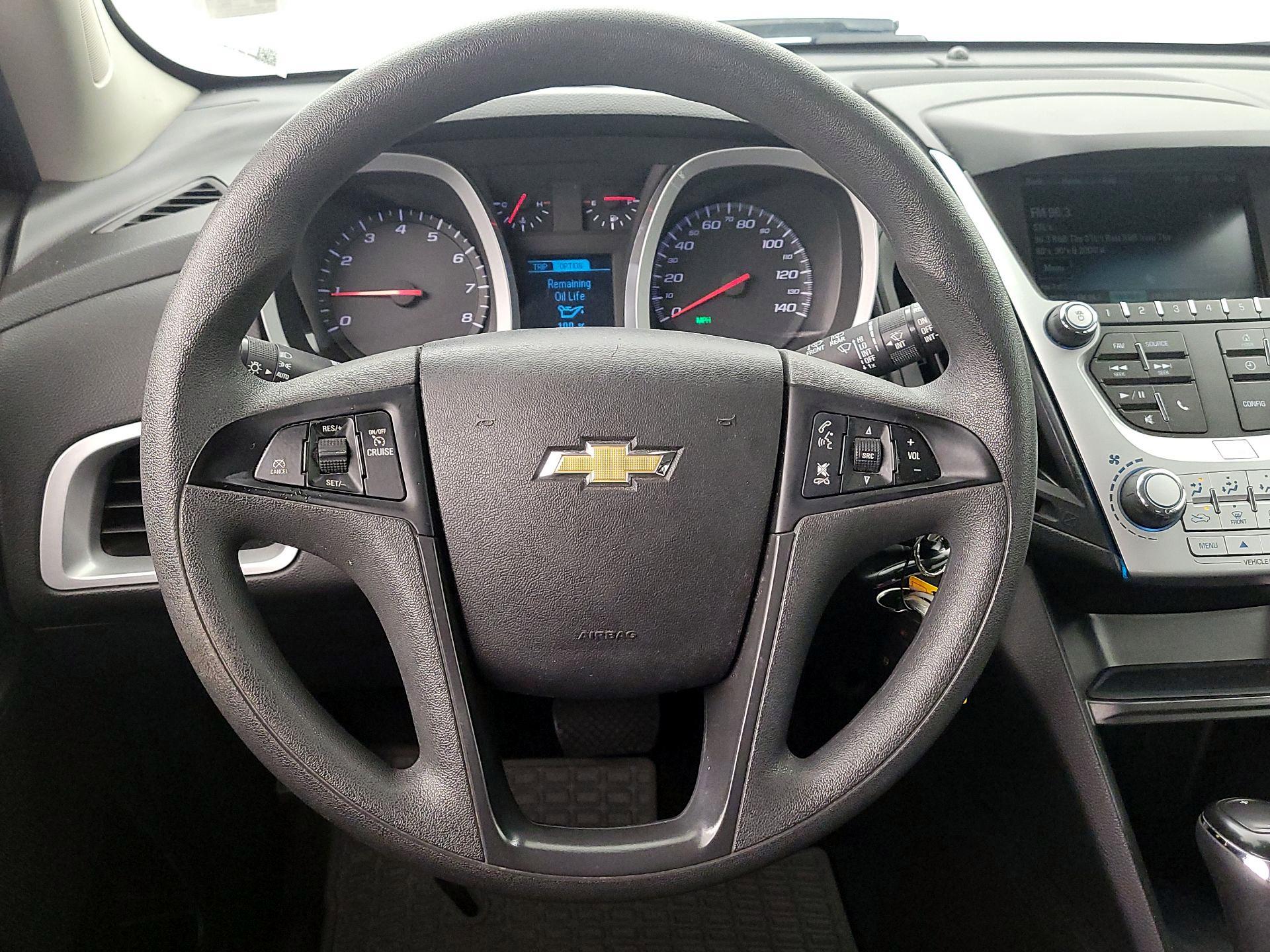 Thumbnail: 2017 Chevrolet Equinox - 10