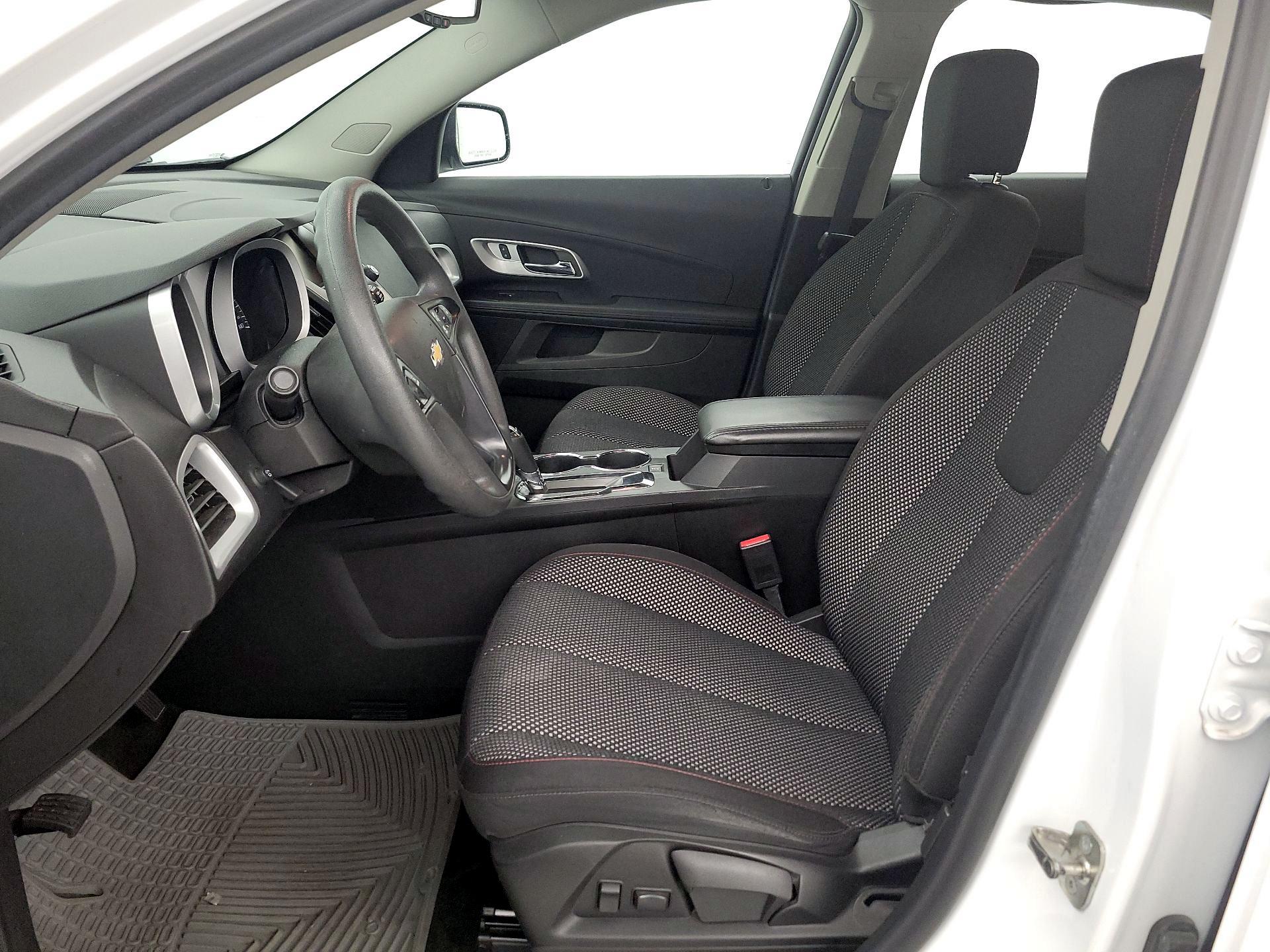 Thumbnail: 2017 Chevrolet Equinox - 11