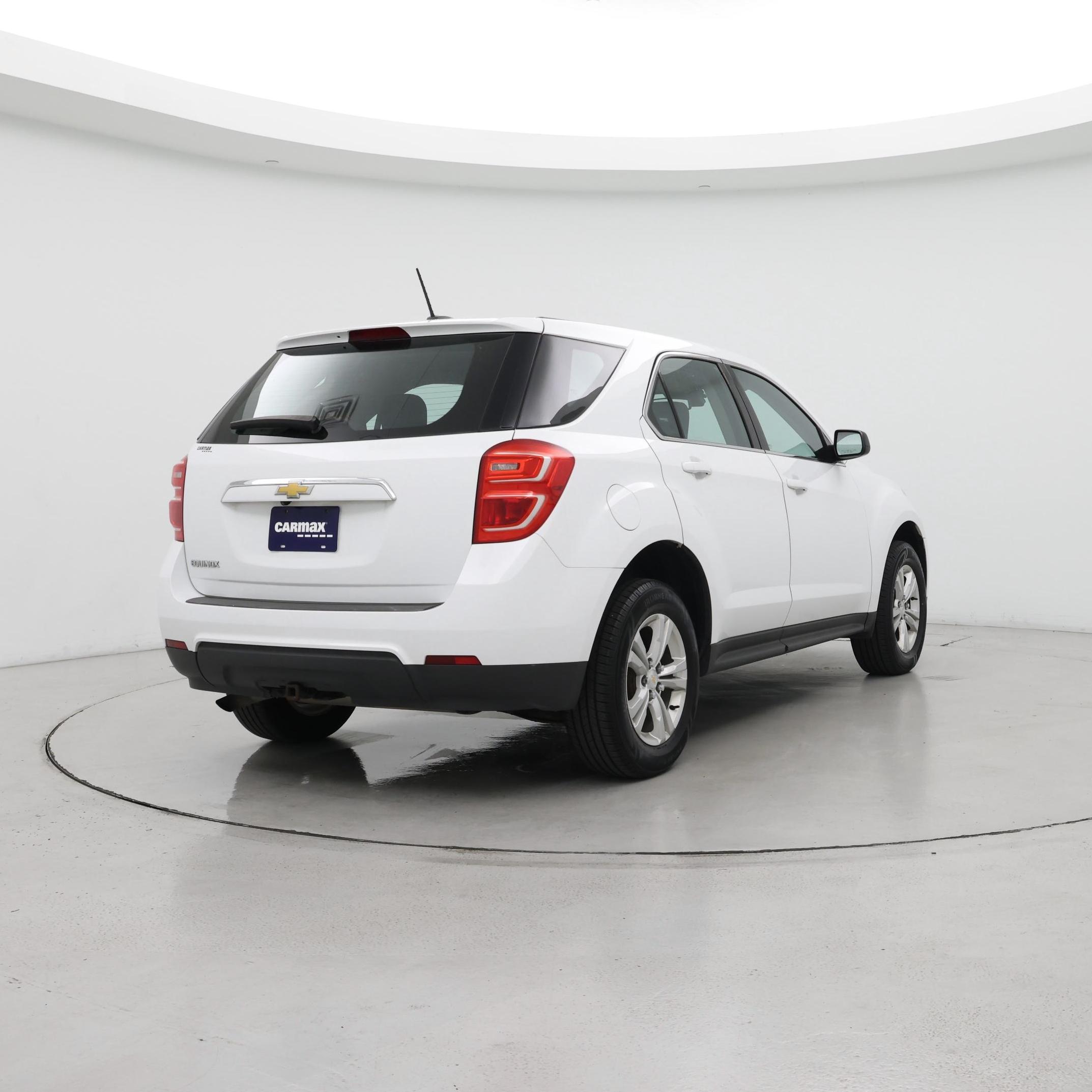 Thumbnail: 2017 Chevrolet Equinox - 8