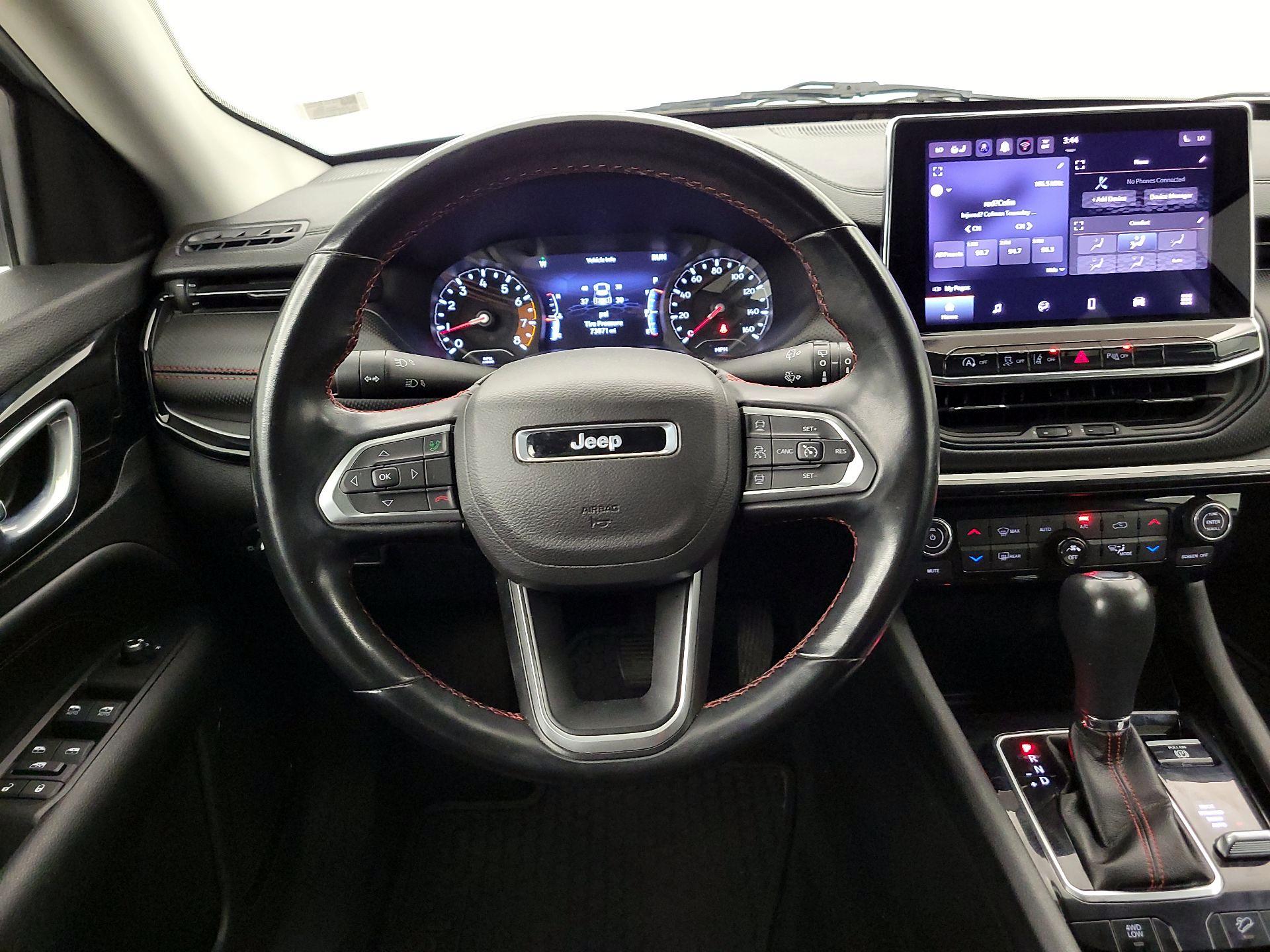 Thumbnail: 2022 Jeep Compass - 10