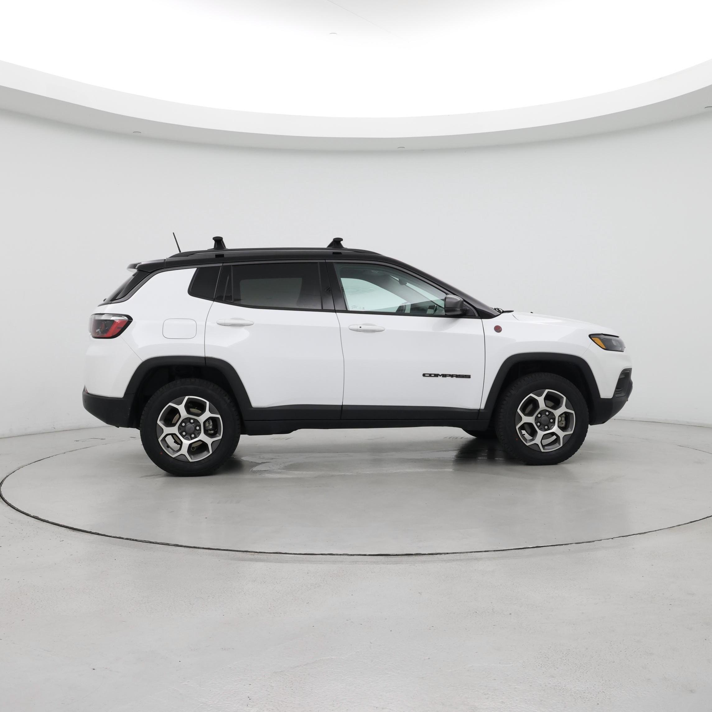 Thumbnail: 2022 Jeep Compass - 7