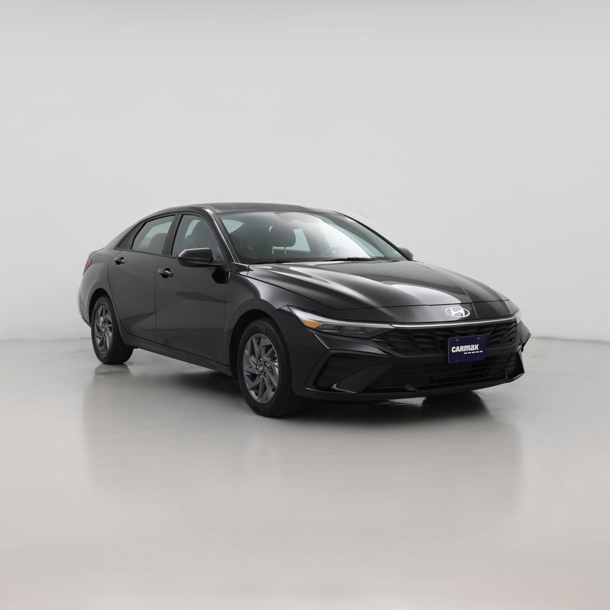 Thumbnail: 2024 Hyundai Elantra - 1