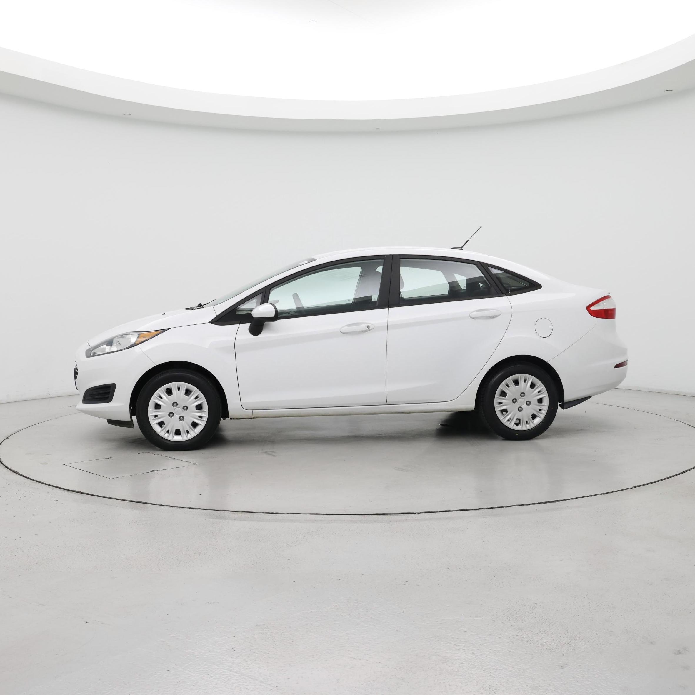 Thumbnail: 2019 Ford Fiesta - 3
