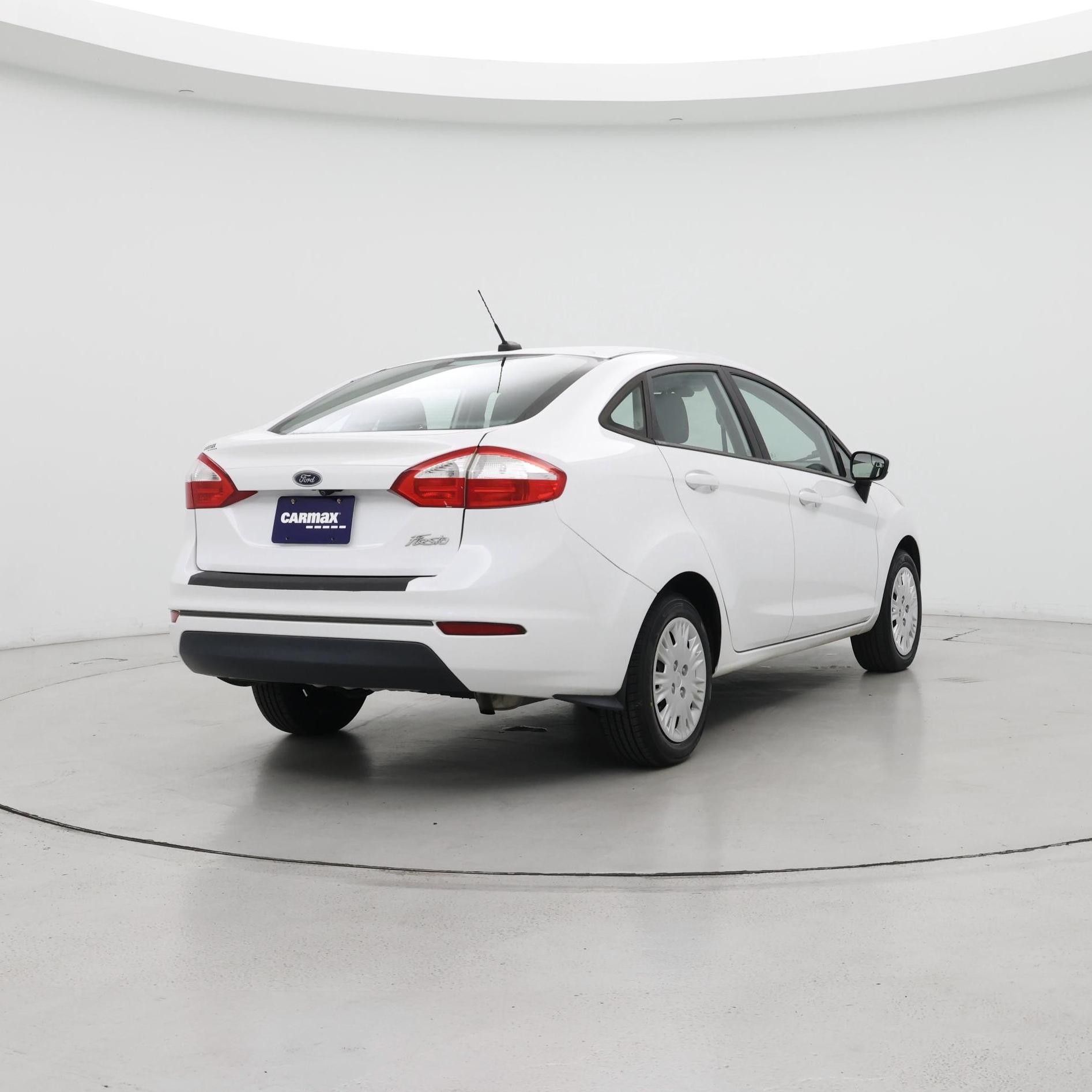 Thumbnail: 2019 Ford Fiesta - 8