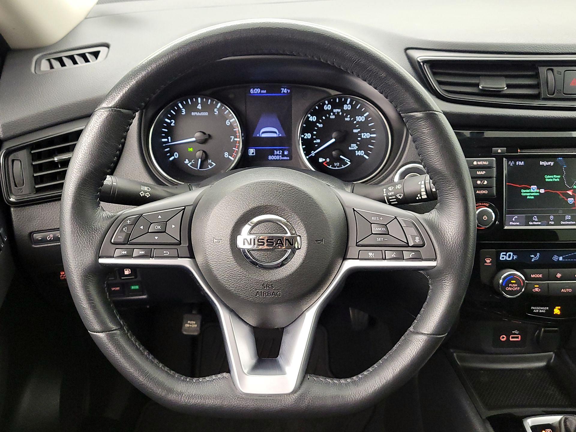 Thumbnail: 2018 Nissan Rogue - 10