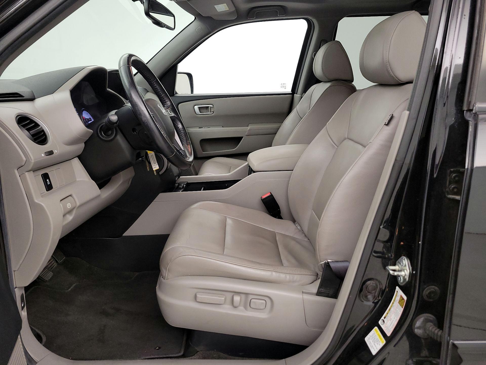Thumbnail: 2014 Honda Pilot - 11