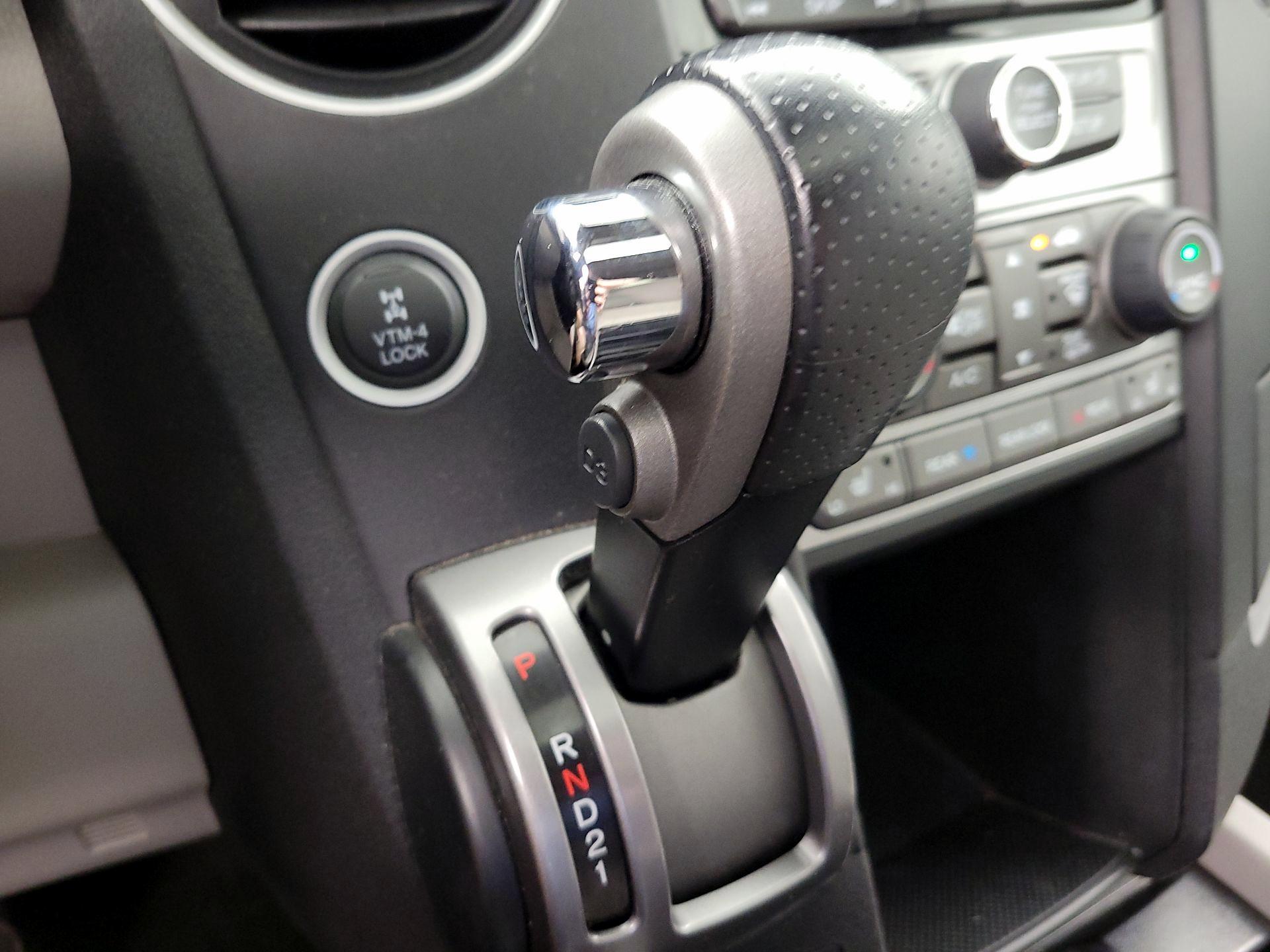 Thumbnail: 2014 Honda Pilot - 17