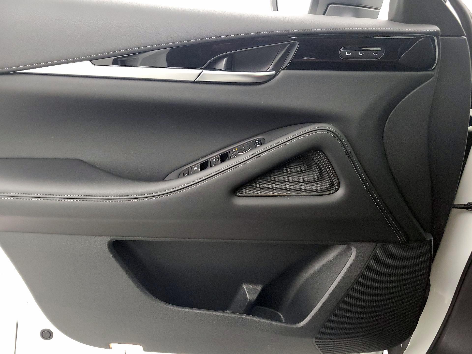 Thumbnail: 2024 INFINITI QX60 - 12