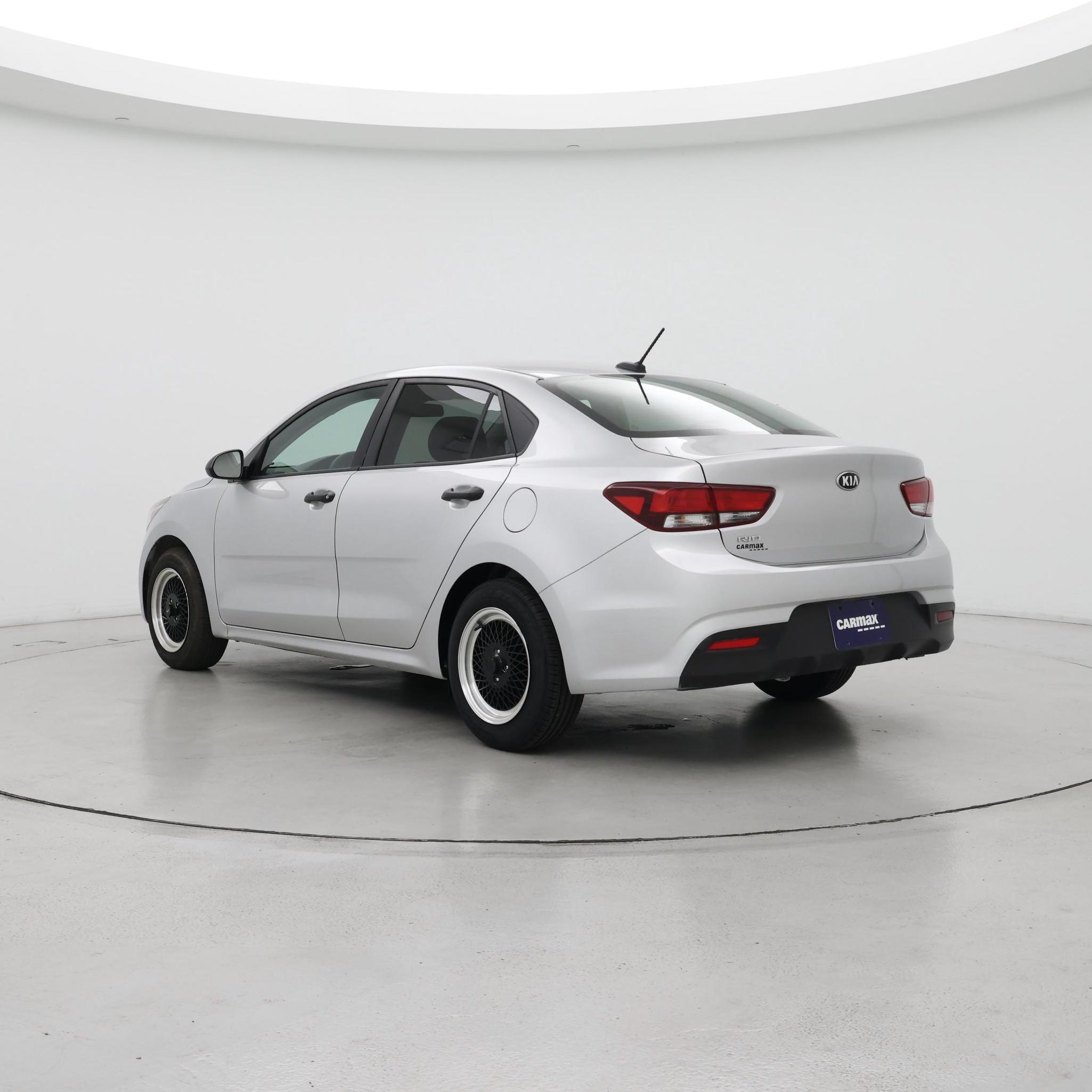 Thumbnail: 2018 Kia Rio - 2
