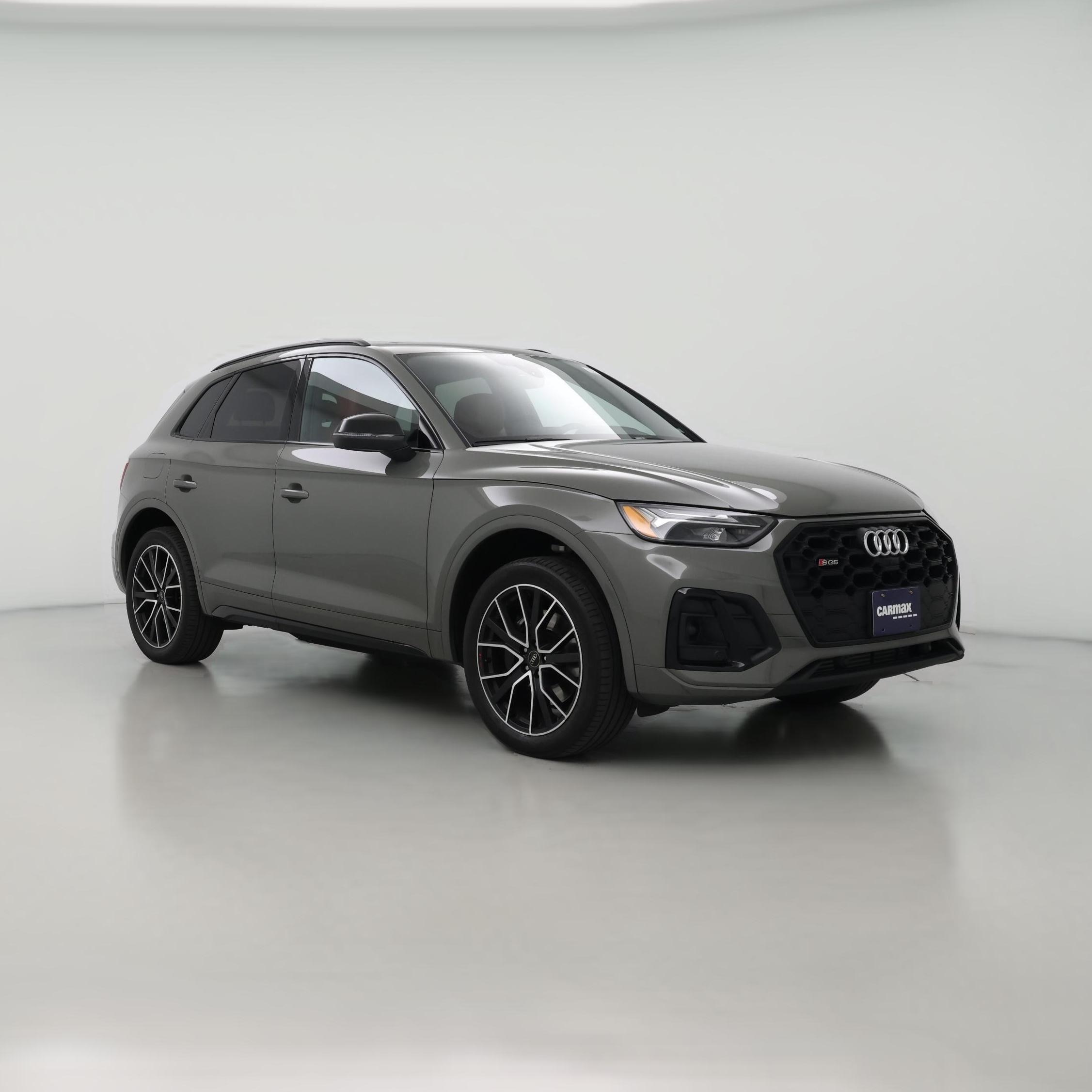 Thumbnail: 2023 Audi SQ5 - 1