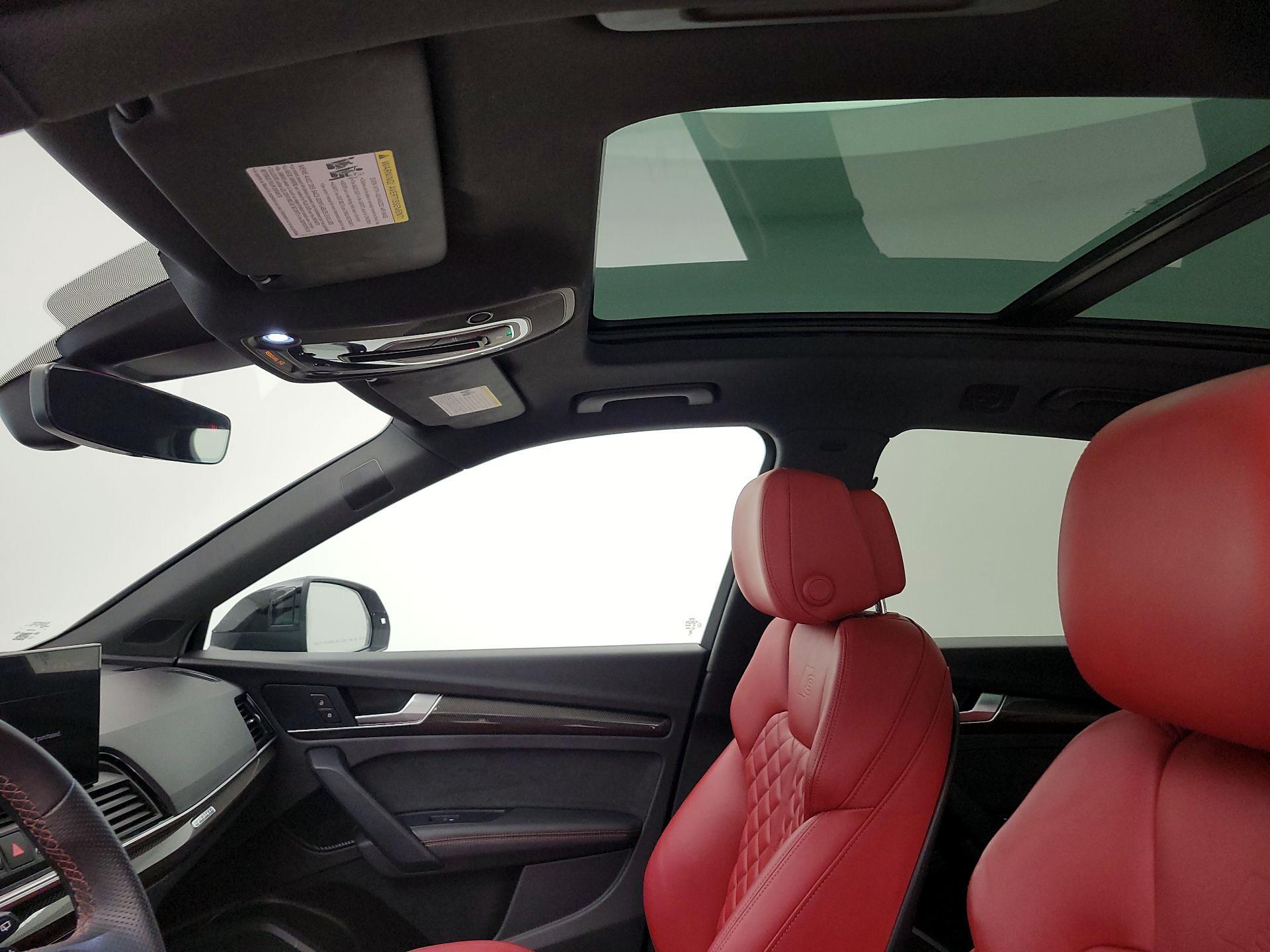 Thumbnail: 2023 Audi SQ5 - 19