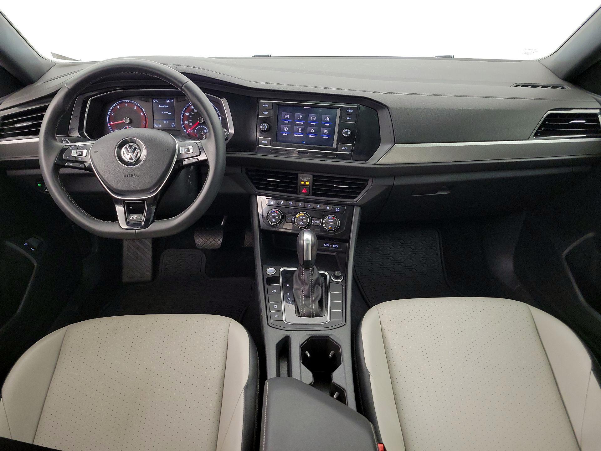 Thumbnail: 2021 Volkswagen Jetta - 9
