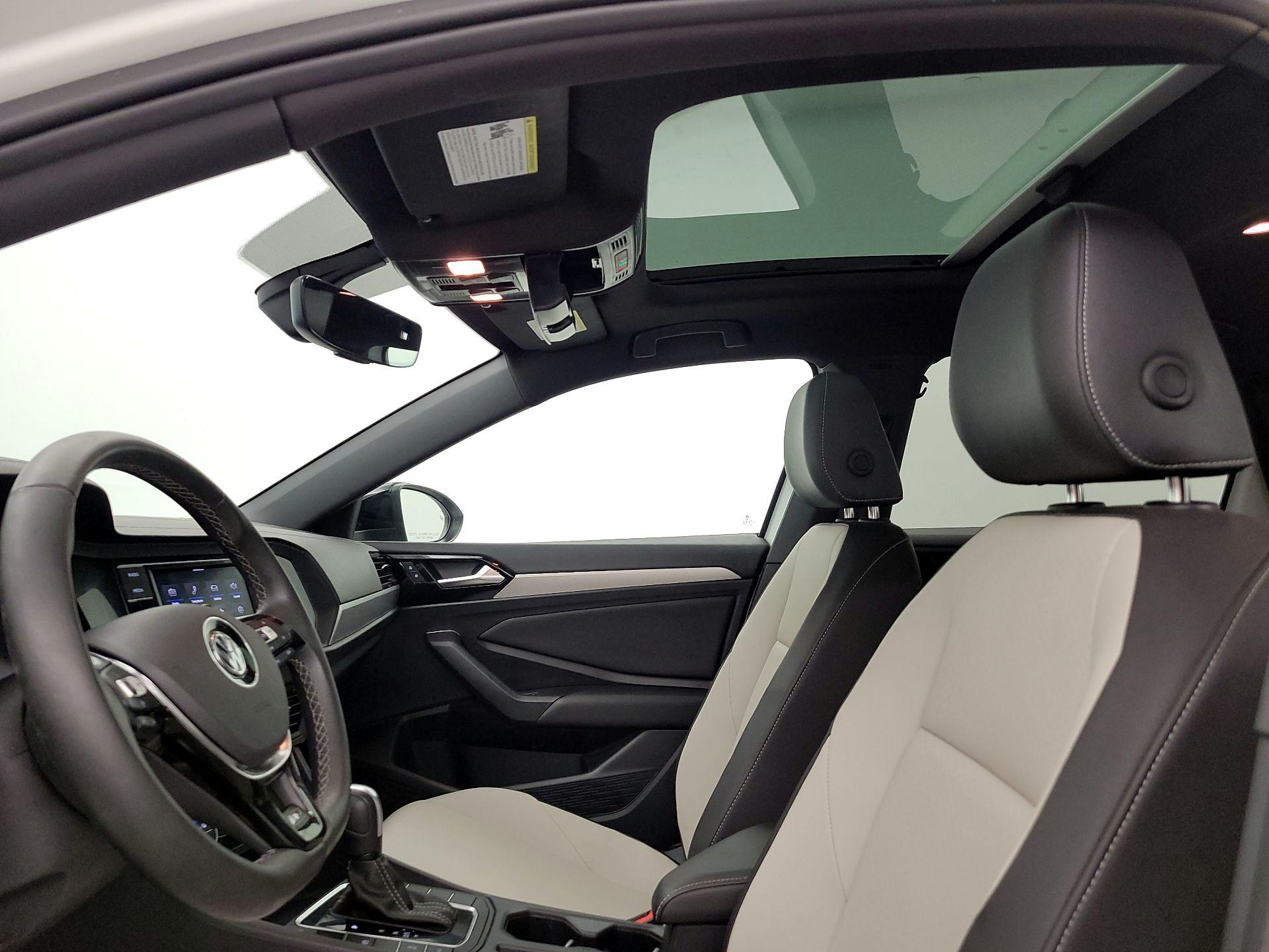 Thumbnail: 2021 Volkswagen Jetta - 19