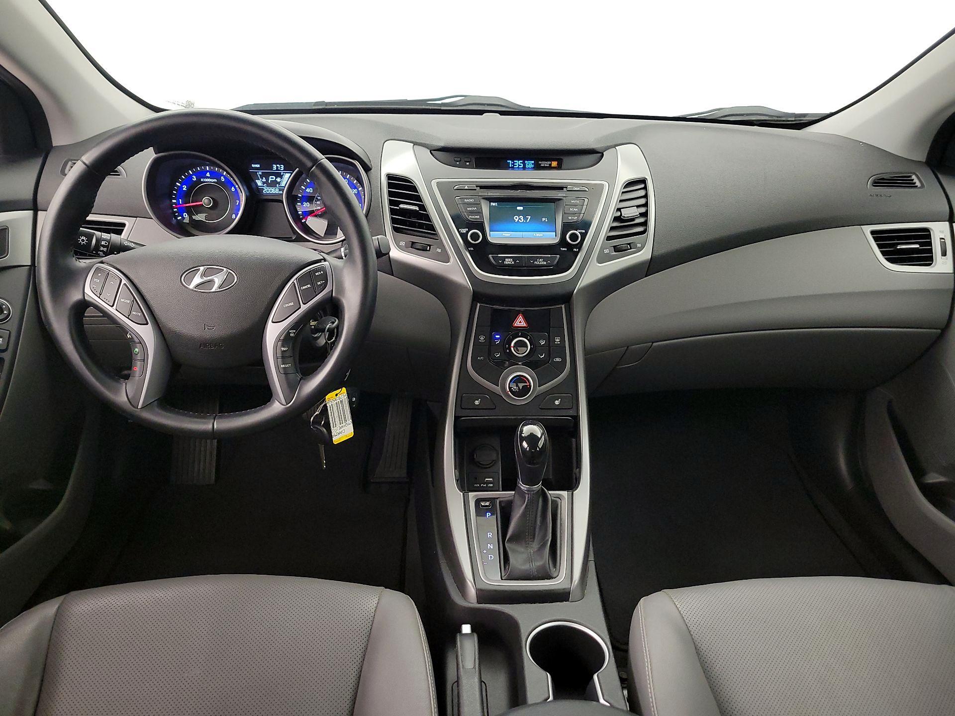 Thumbnail: 2015 Hyundai Elantra - 9