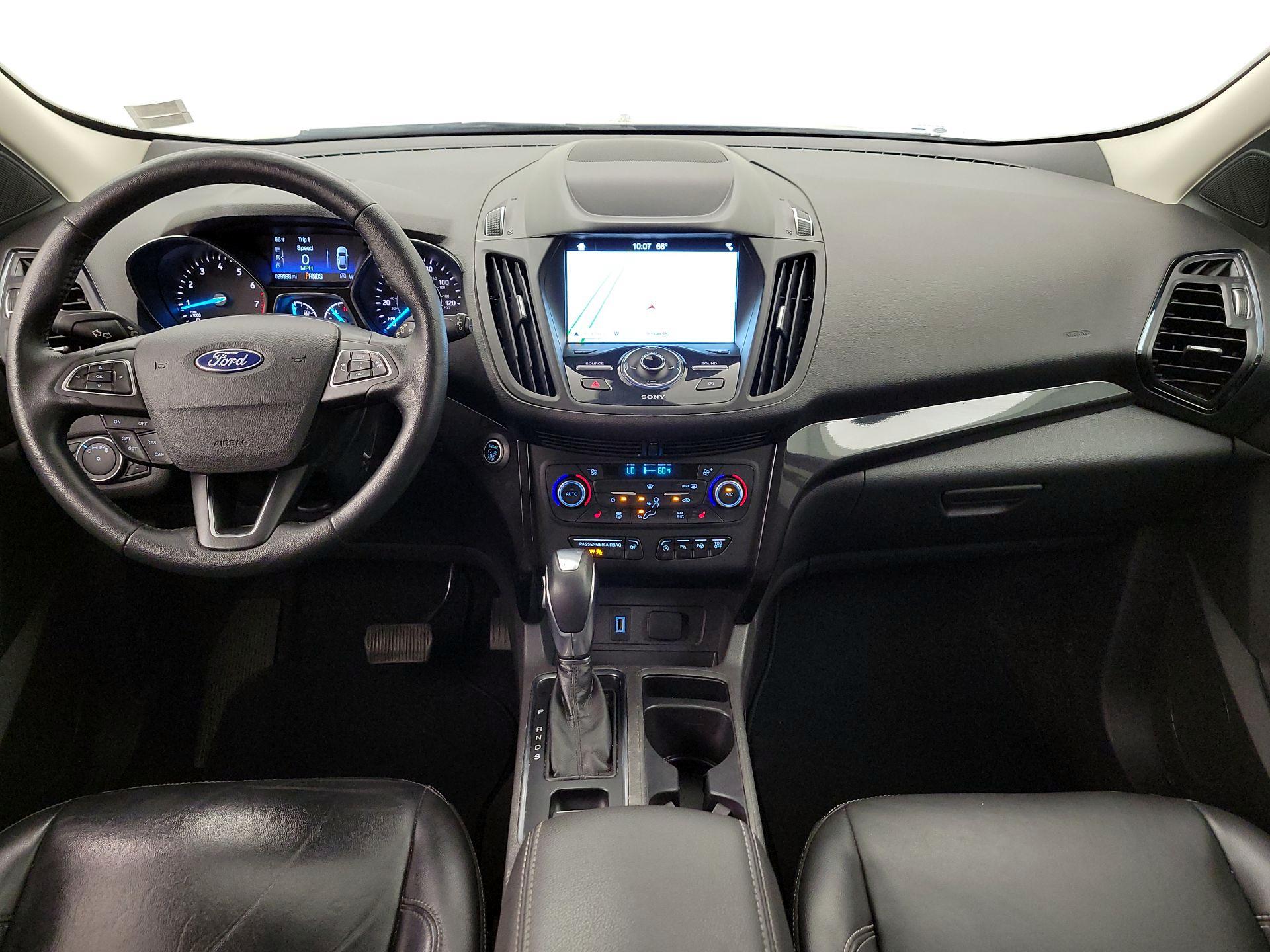 Thumbnail: 2019 Ford Escape - 9