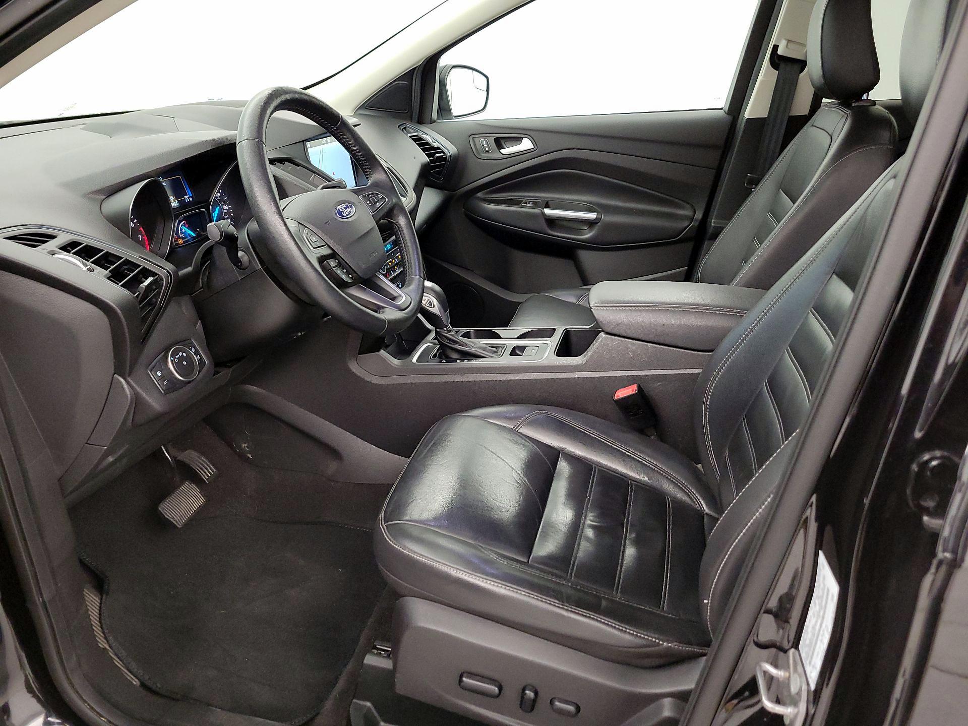Thumbnail: 2019 Ford Escape - 11