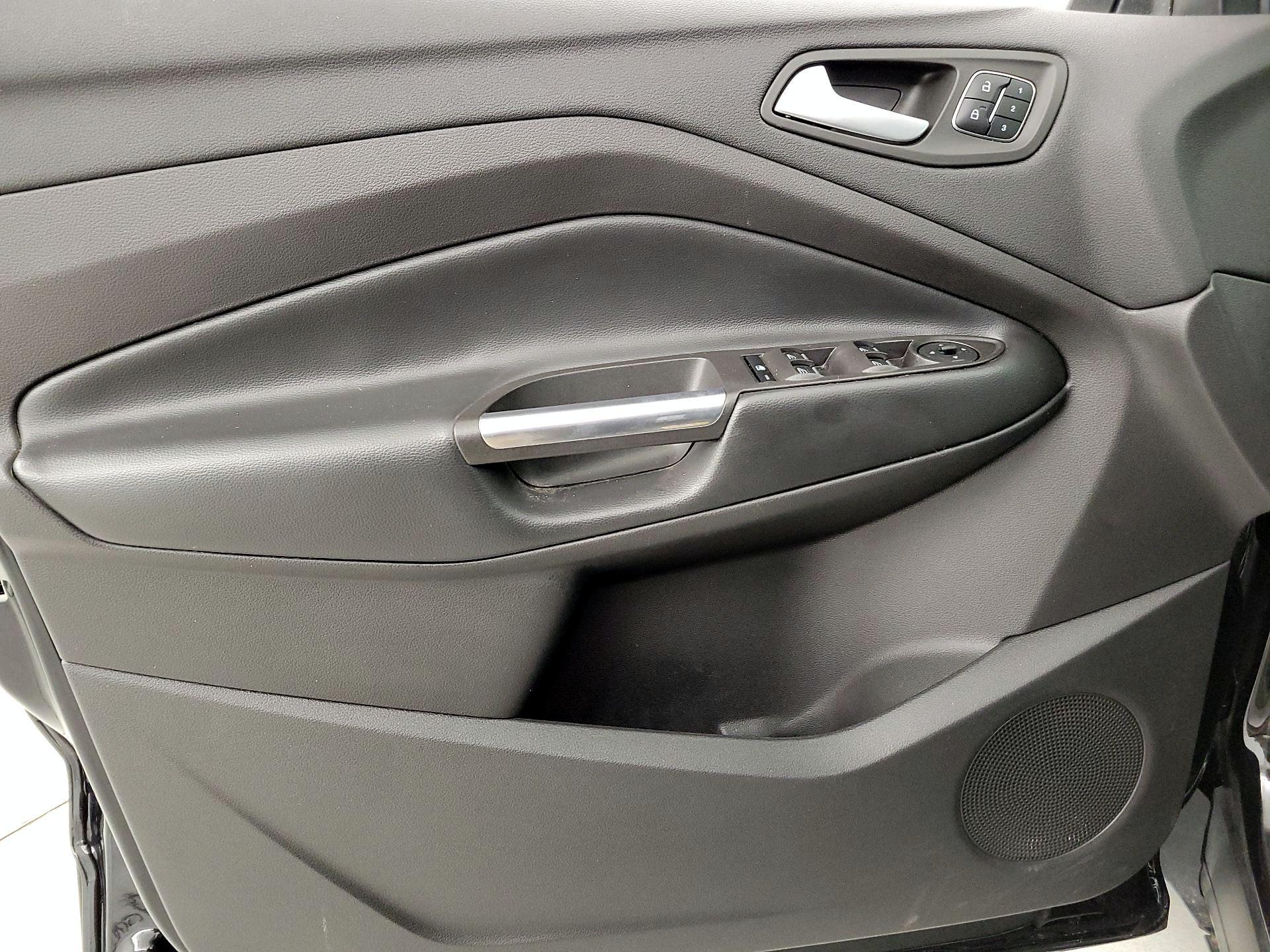 Thumbnail: 2019 Ford Escape - 12