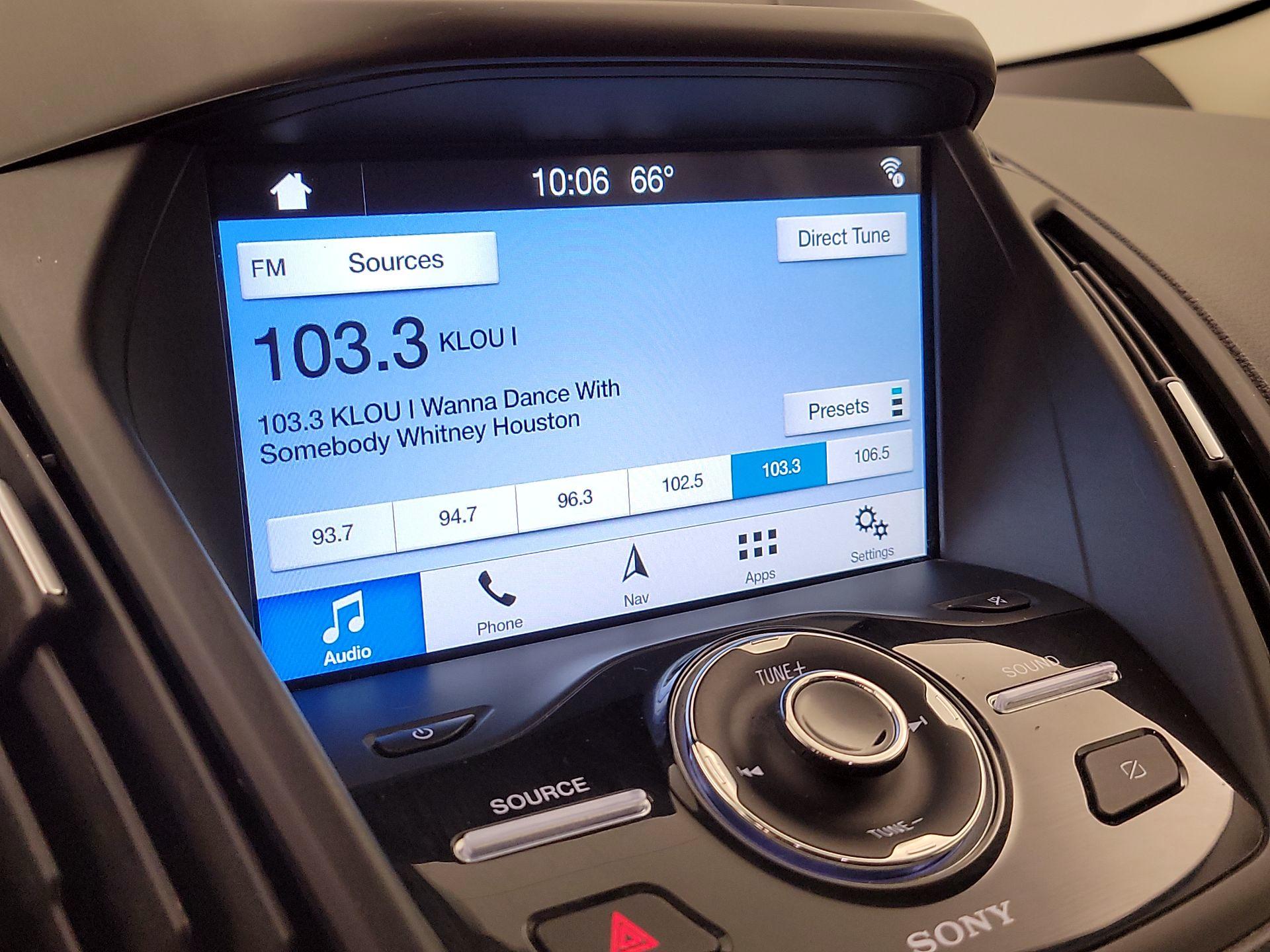 Thumbnail: 2019 Ford Escape - 16