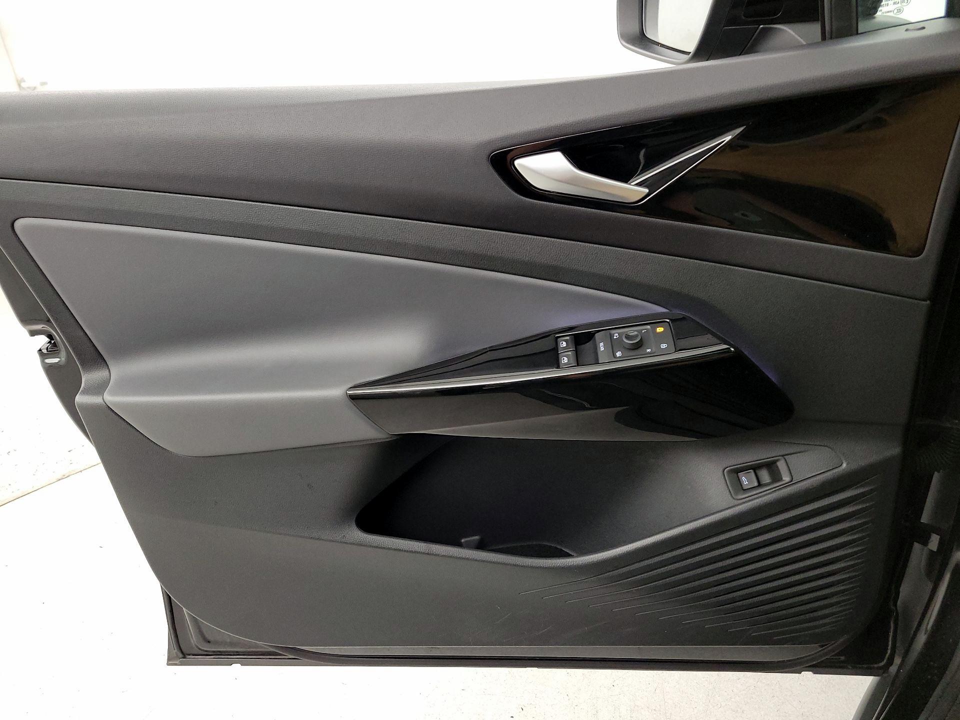 Thumbnail: 2021 Volkswagen ID.4 - 12
