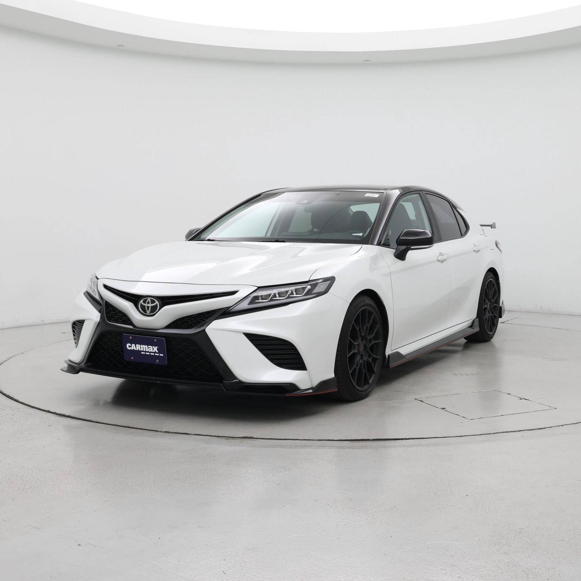 Thumbnail: 2021 Toyota Camry - 4