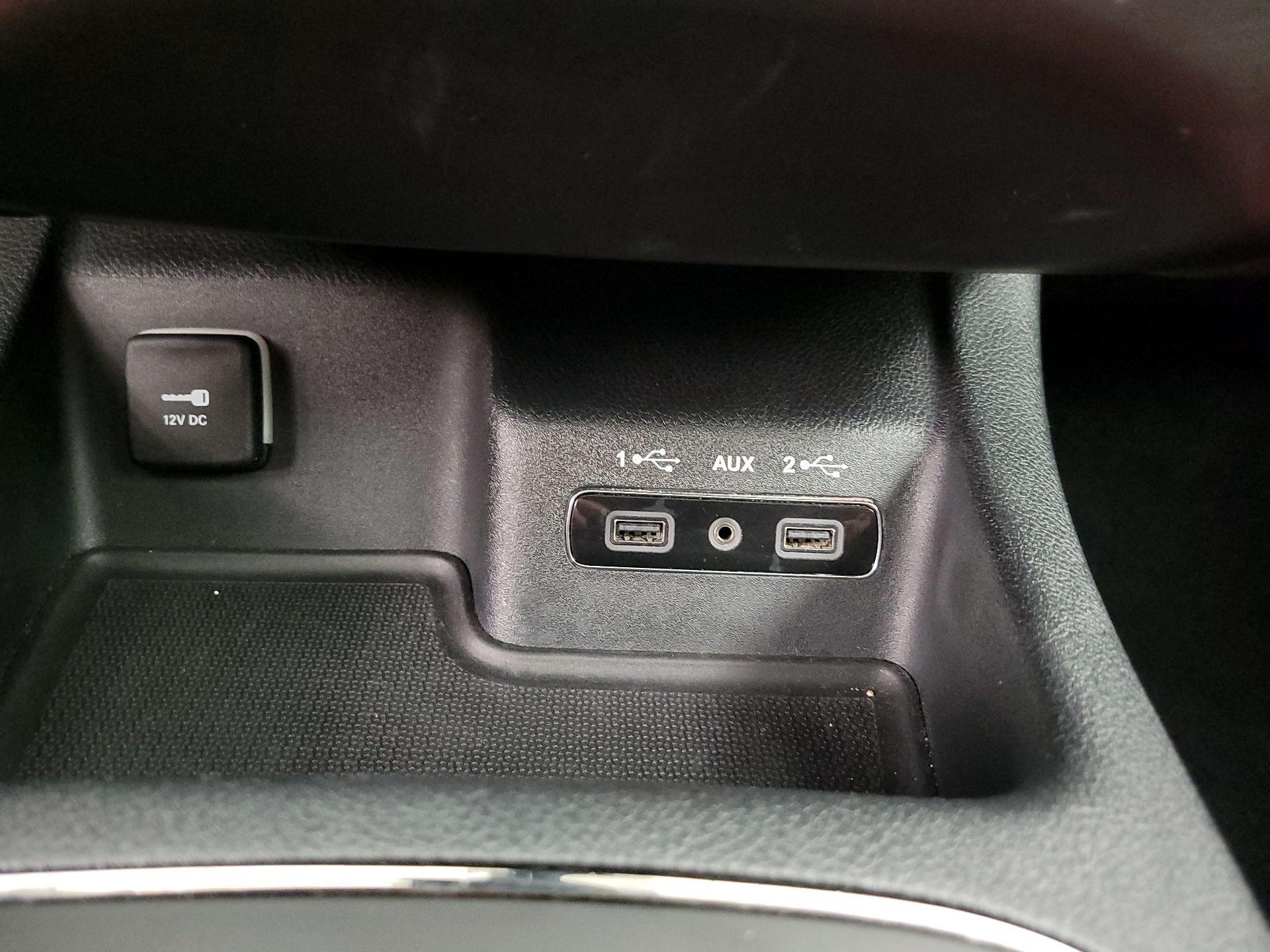 Thumbnail: 2018 Dodge Durango - 19