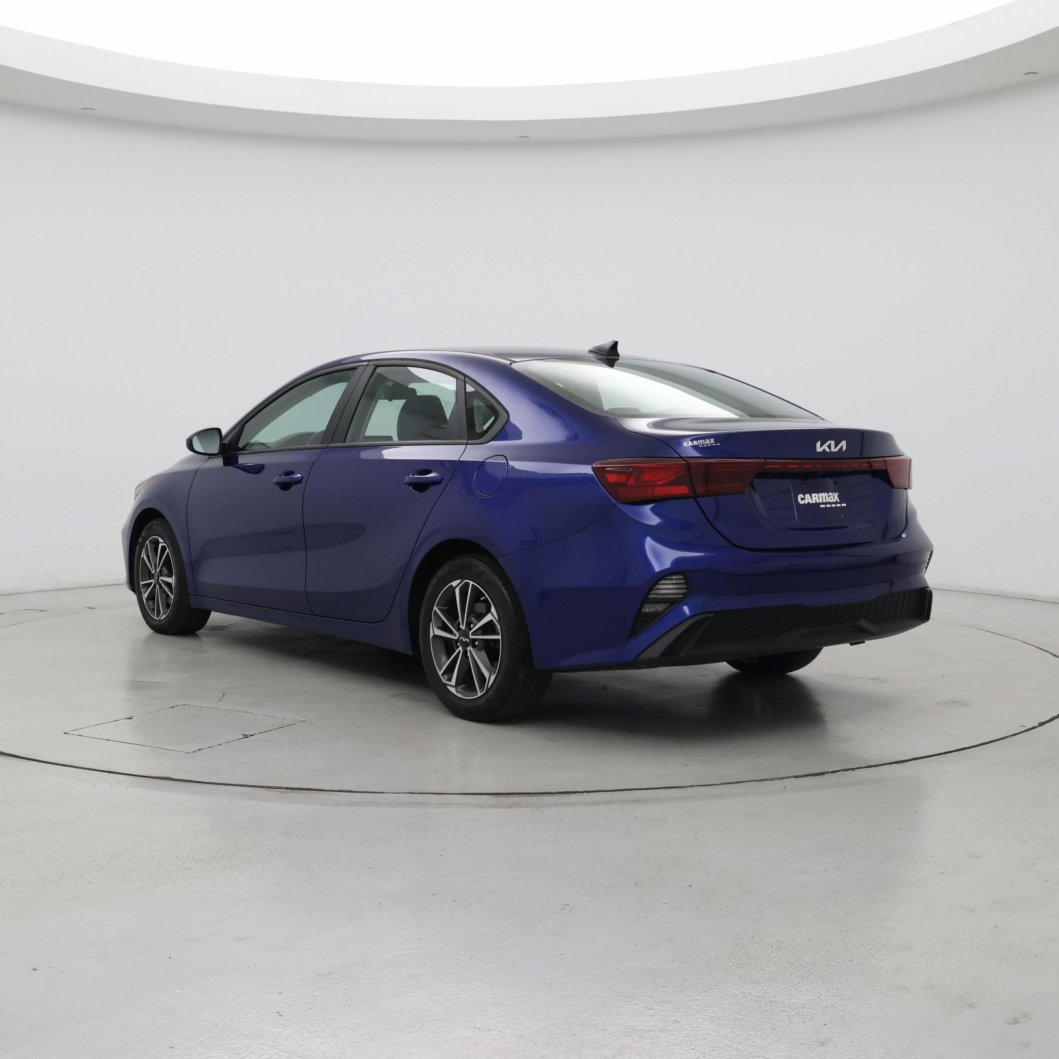 Thumbnail: 2022 Kia Forte - 2