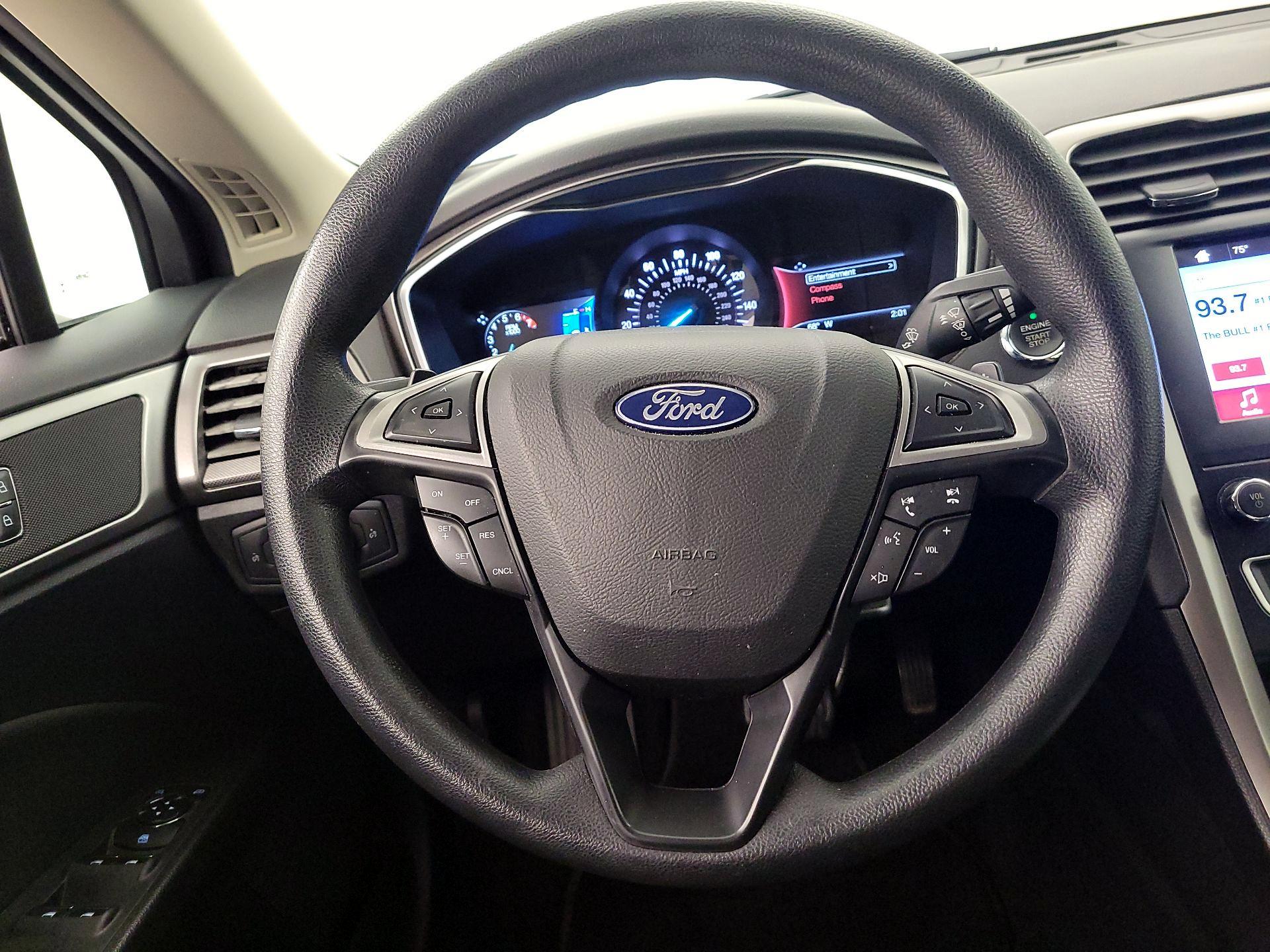 Thumbnail: 2019 Ford Fusion - 10