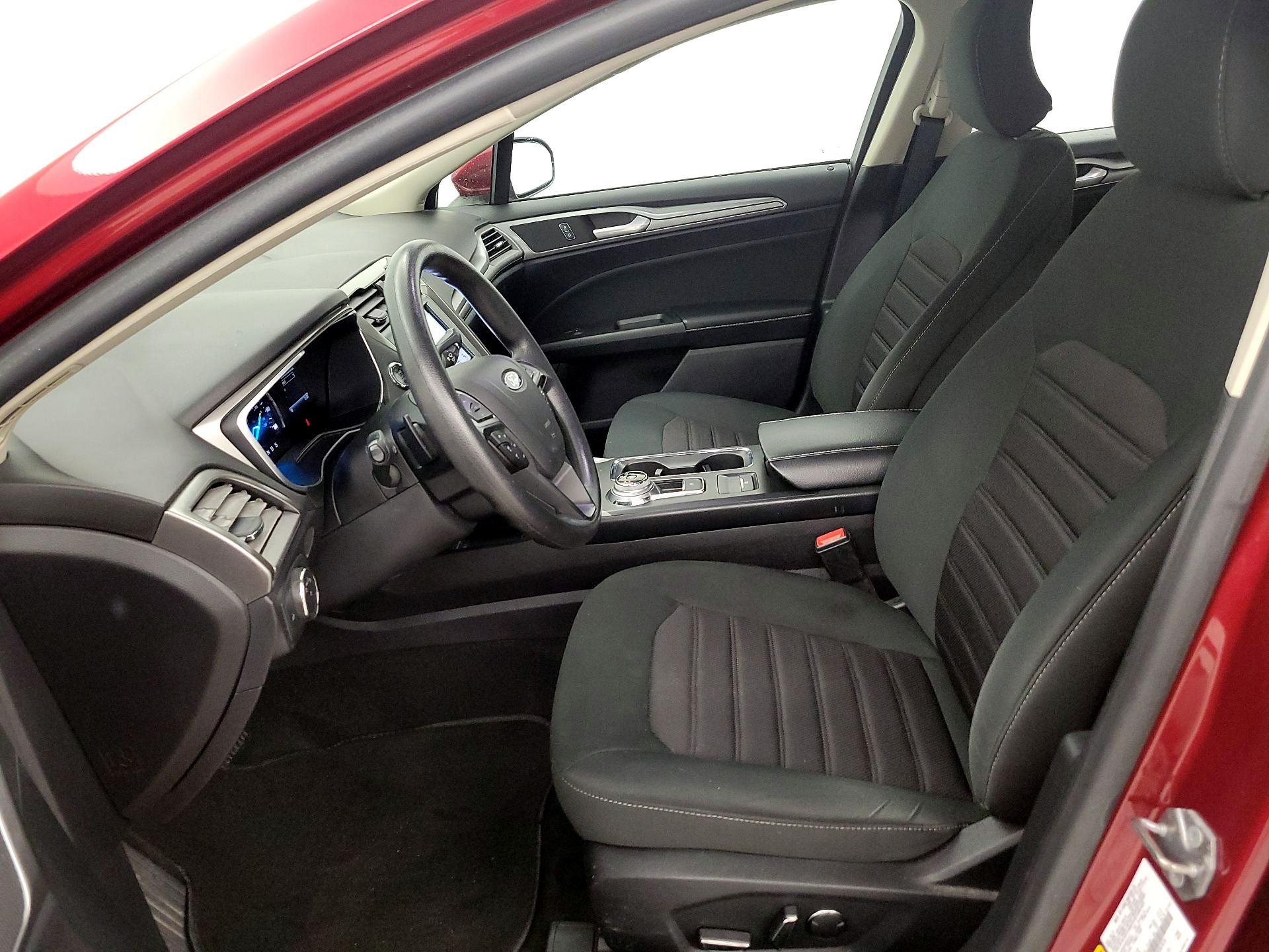 Thumbnail: 2019 Ford Fusion - 11