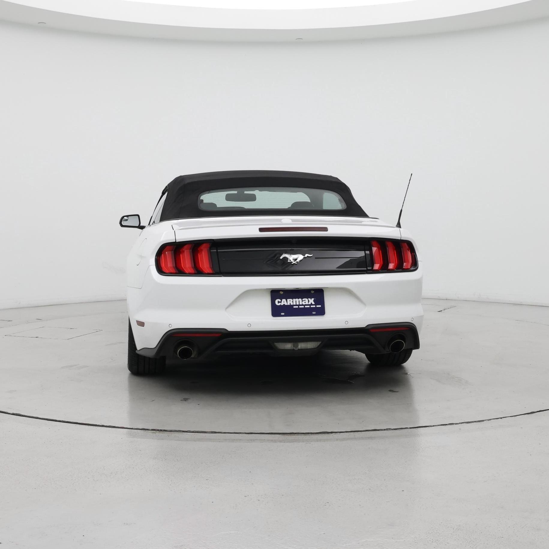 Thumbnail: 2018 Ford Mustang - 6