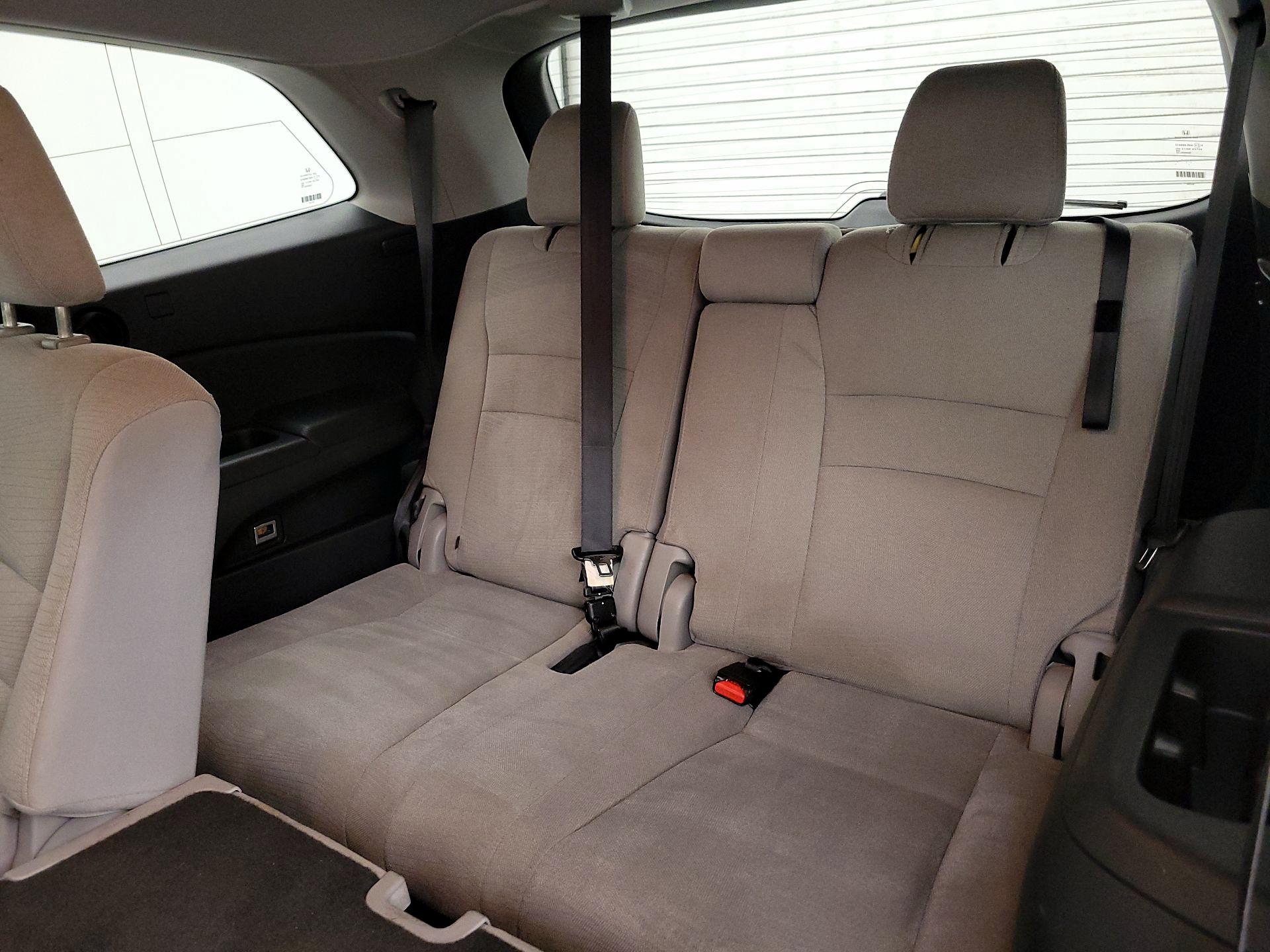 Thumbnail: 2016 Honda Pilot - 20