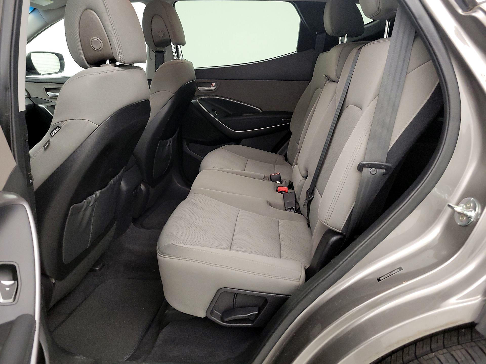 Thumbnail: 2018 Hyundai Santa Fe - 19