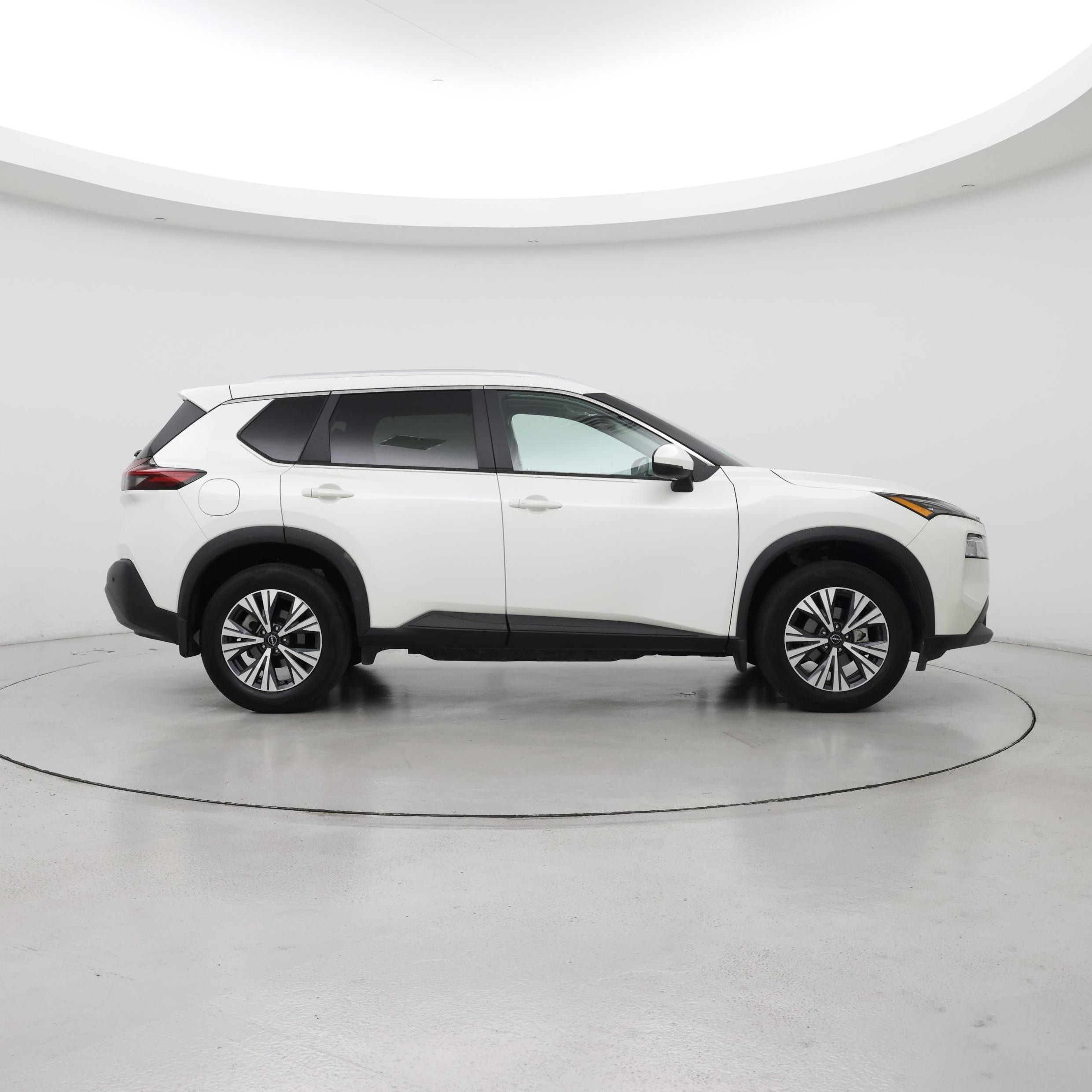 Thumbnail: 2022 Nissan Rogue - 7