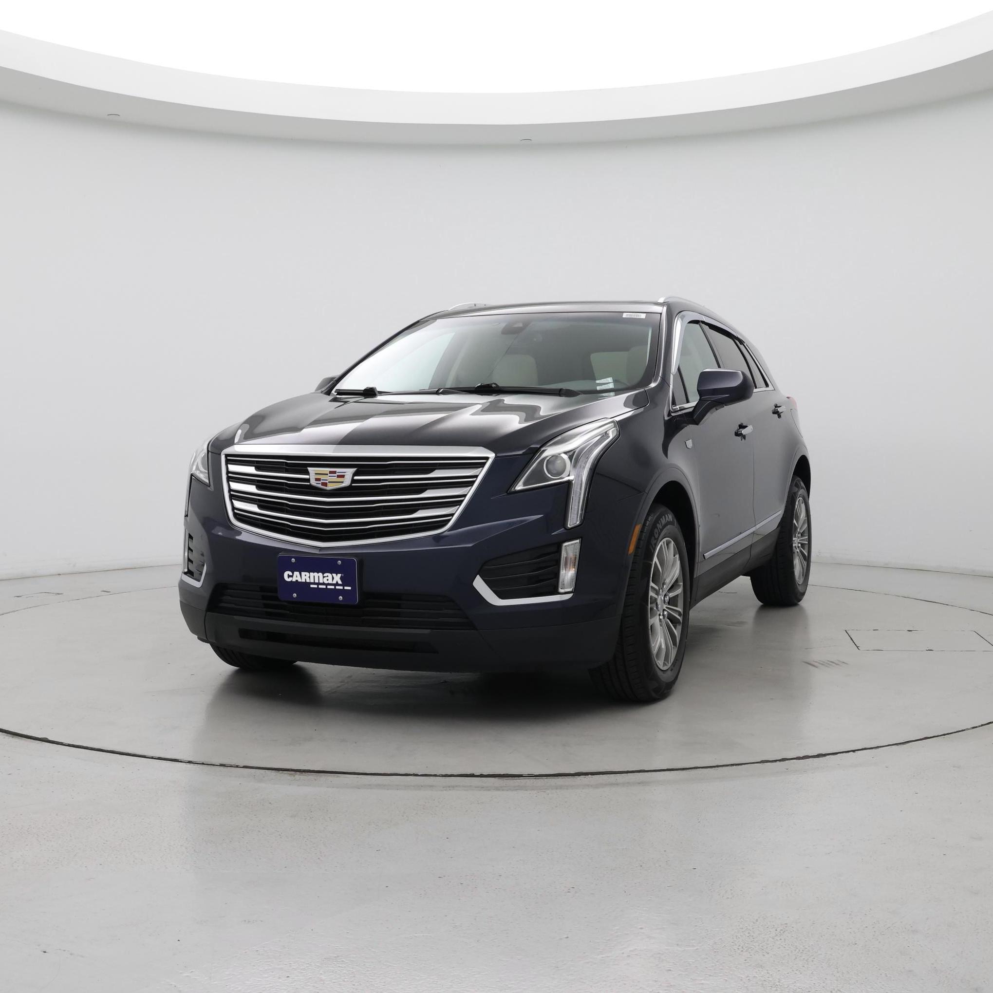 Thumbnail: 2017 Cadillac XT5 - 4