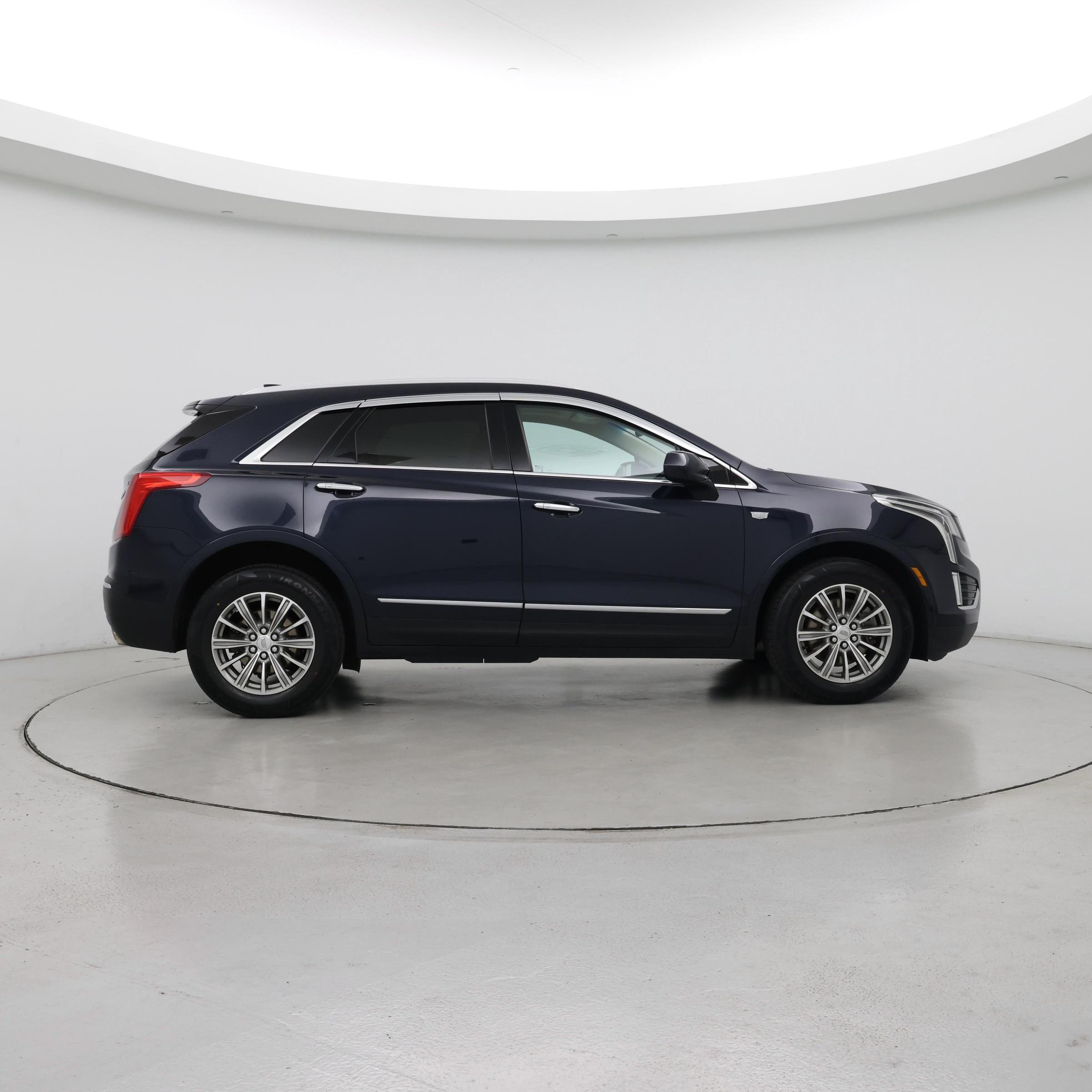 Thumbnail: 2017 Cadillac XT5 - 7
