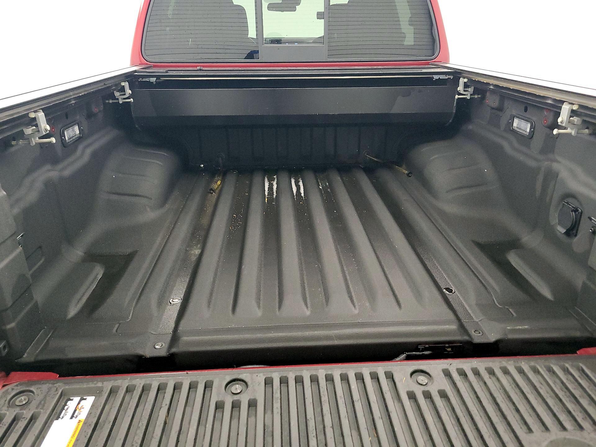 Thumbnail: 2022 Nissan Frontier - 20