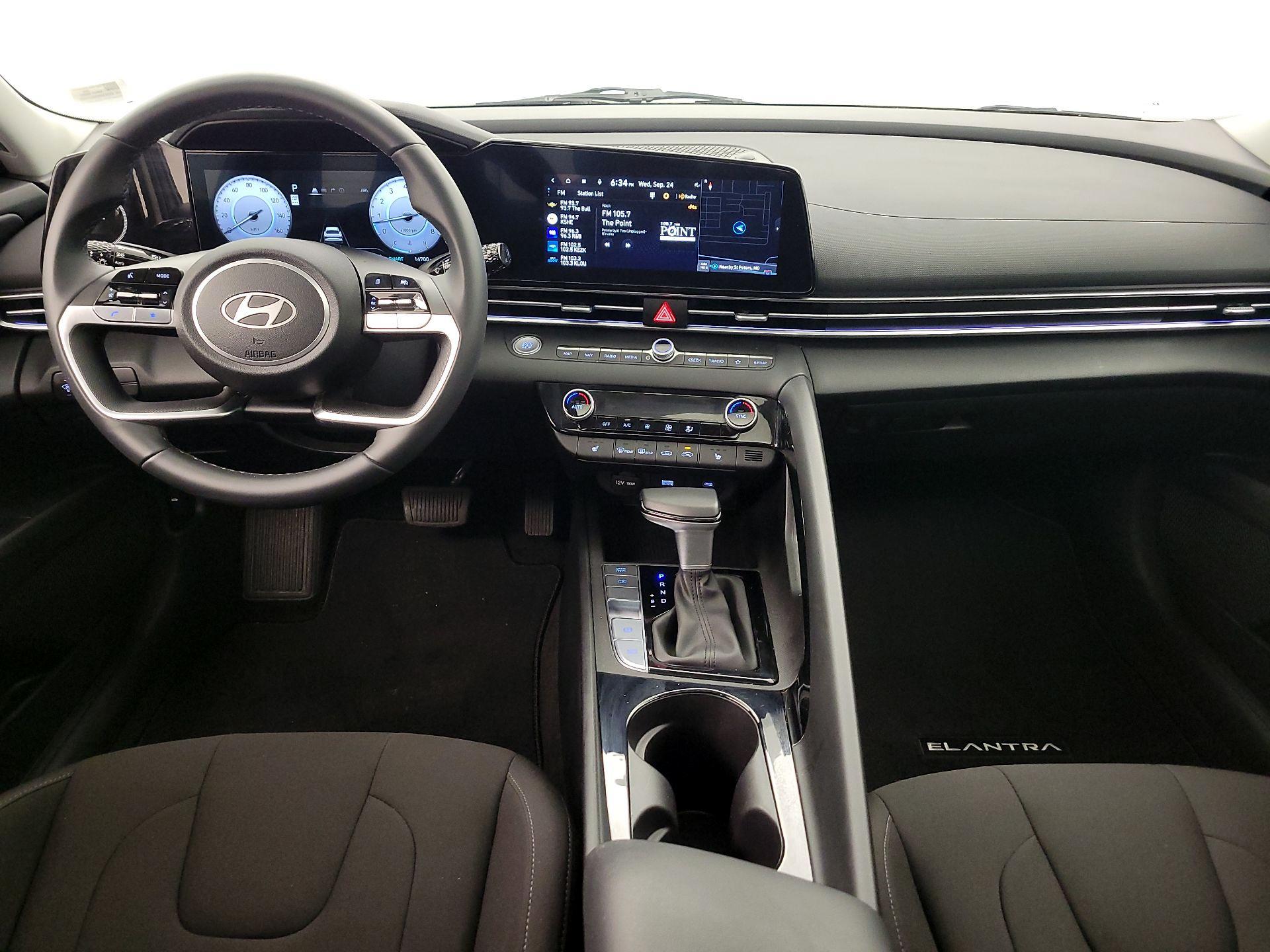 Thumbnail: 2024 Hyundai Elantra - 9