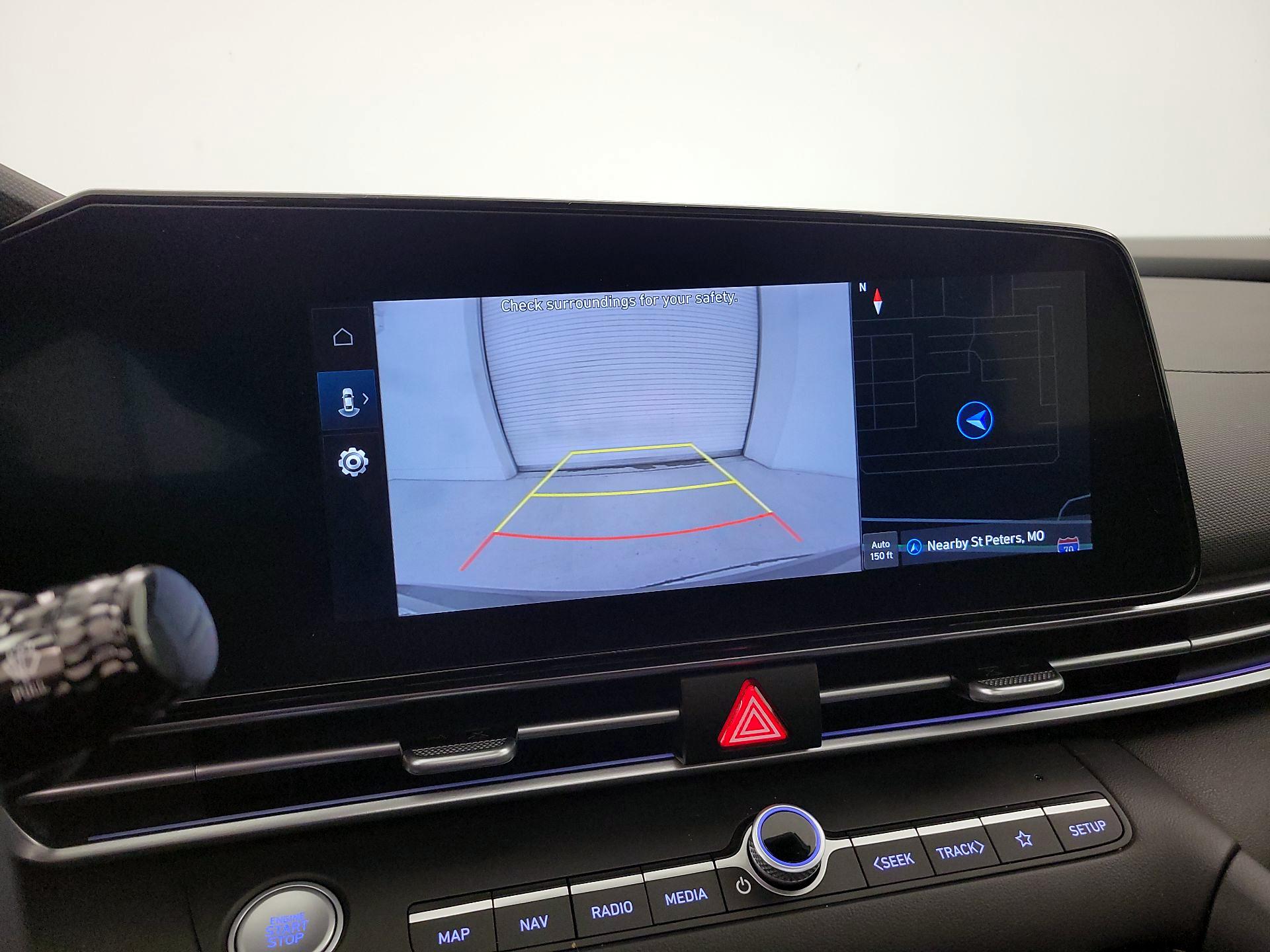 Thumbnail: 2024 Hyundai Elantra - 15