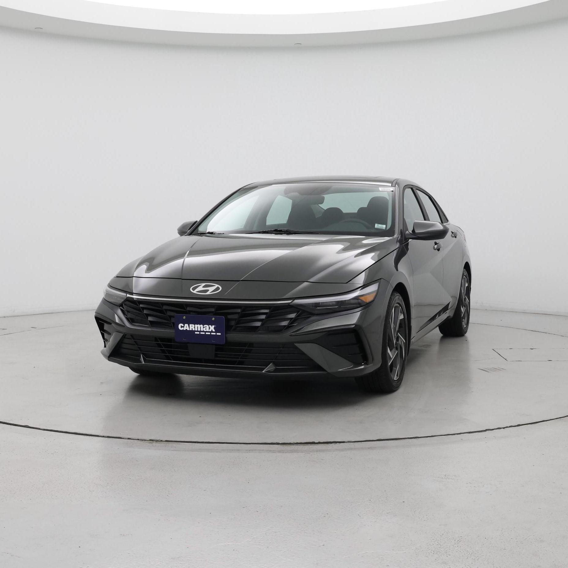Thumbnail: 2024 Hyundai Elantra - 4