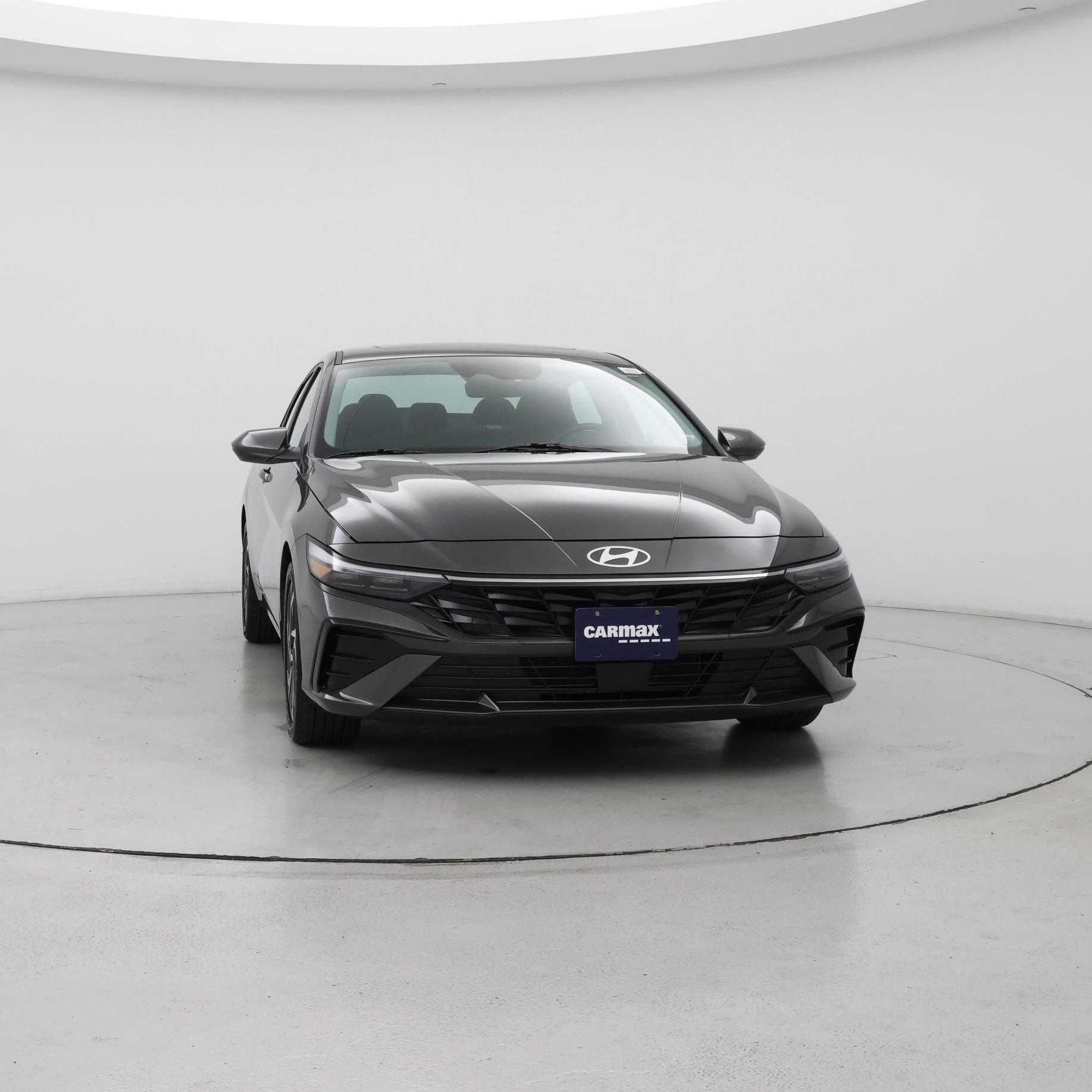 Thumbnail: 2024 Hyundai Elantra - 5