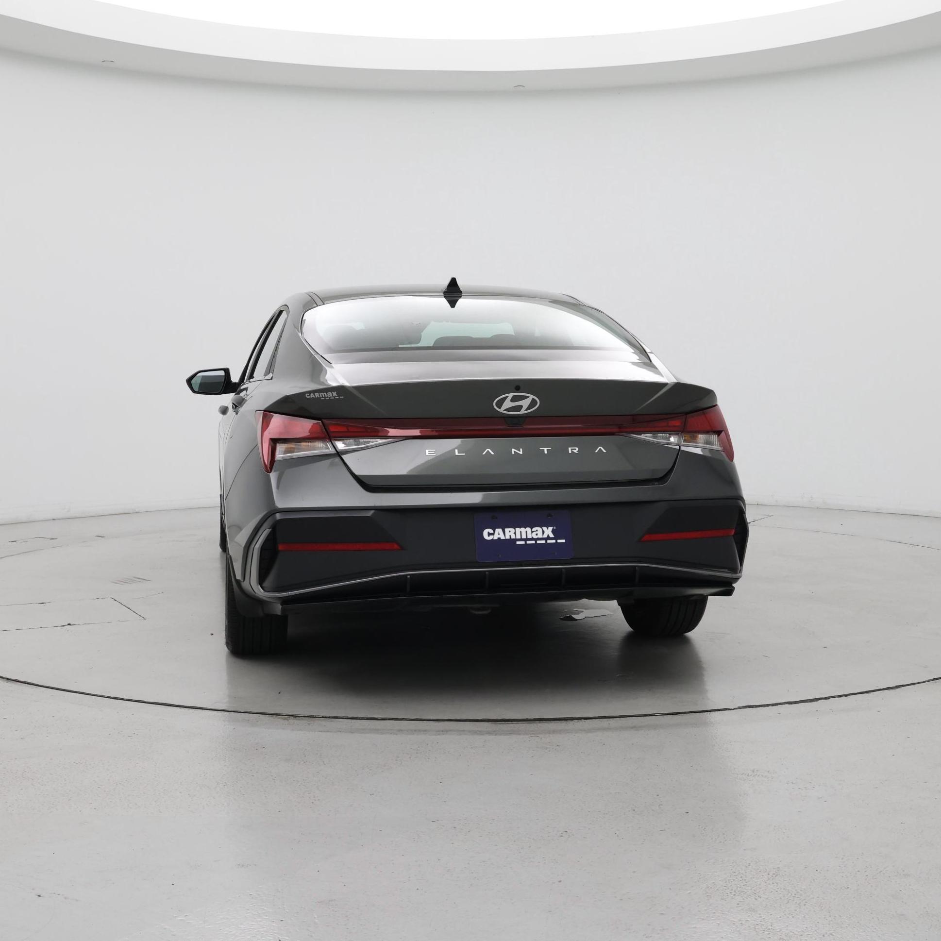 Thumbnail: 2024 Hyundai Elantra - 6