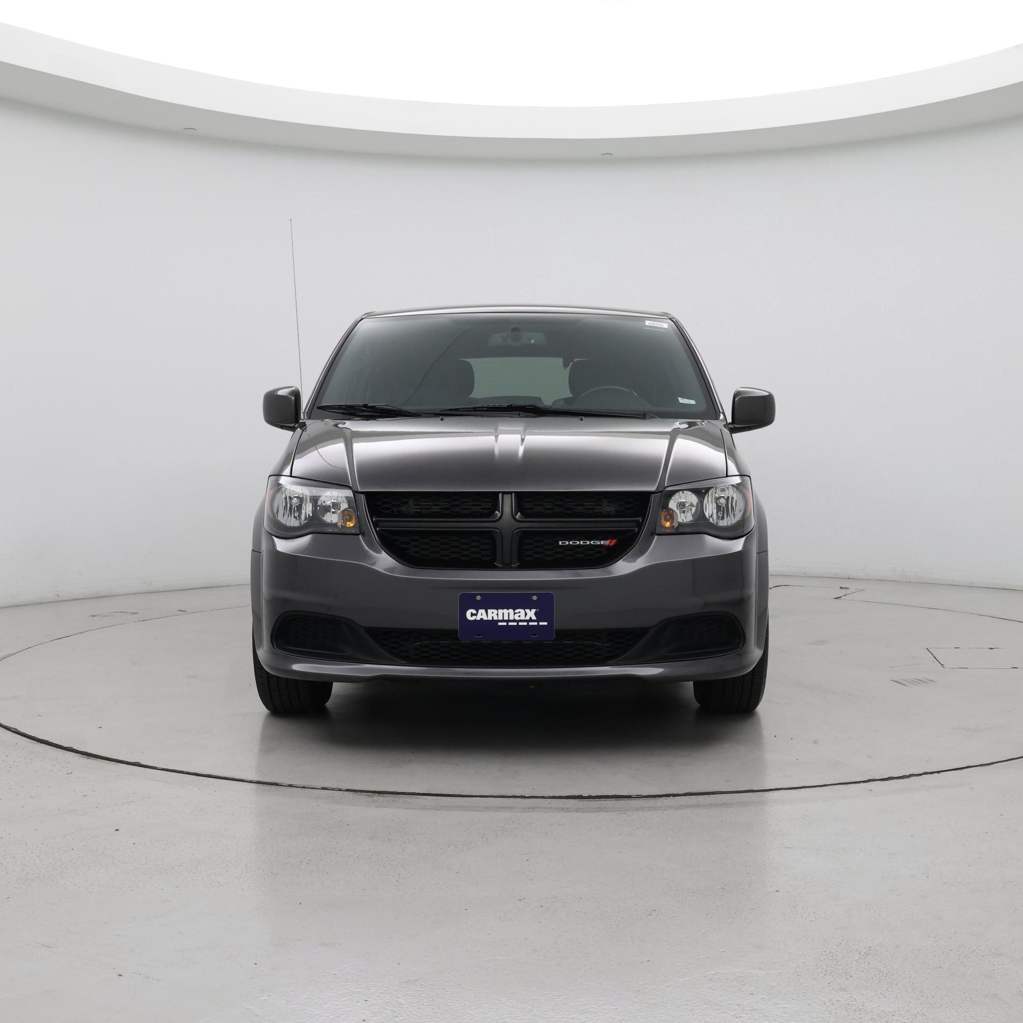 Thumbnail: 2017 Dodge Grand Caravan - 5