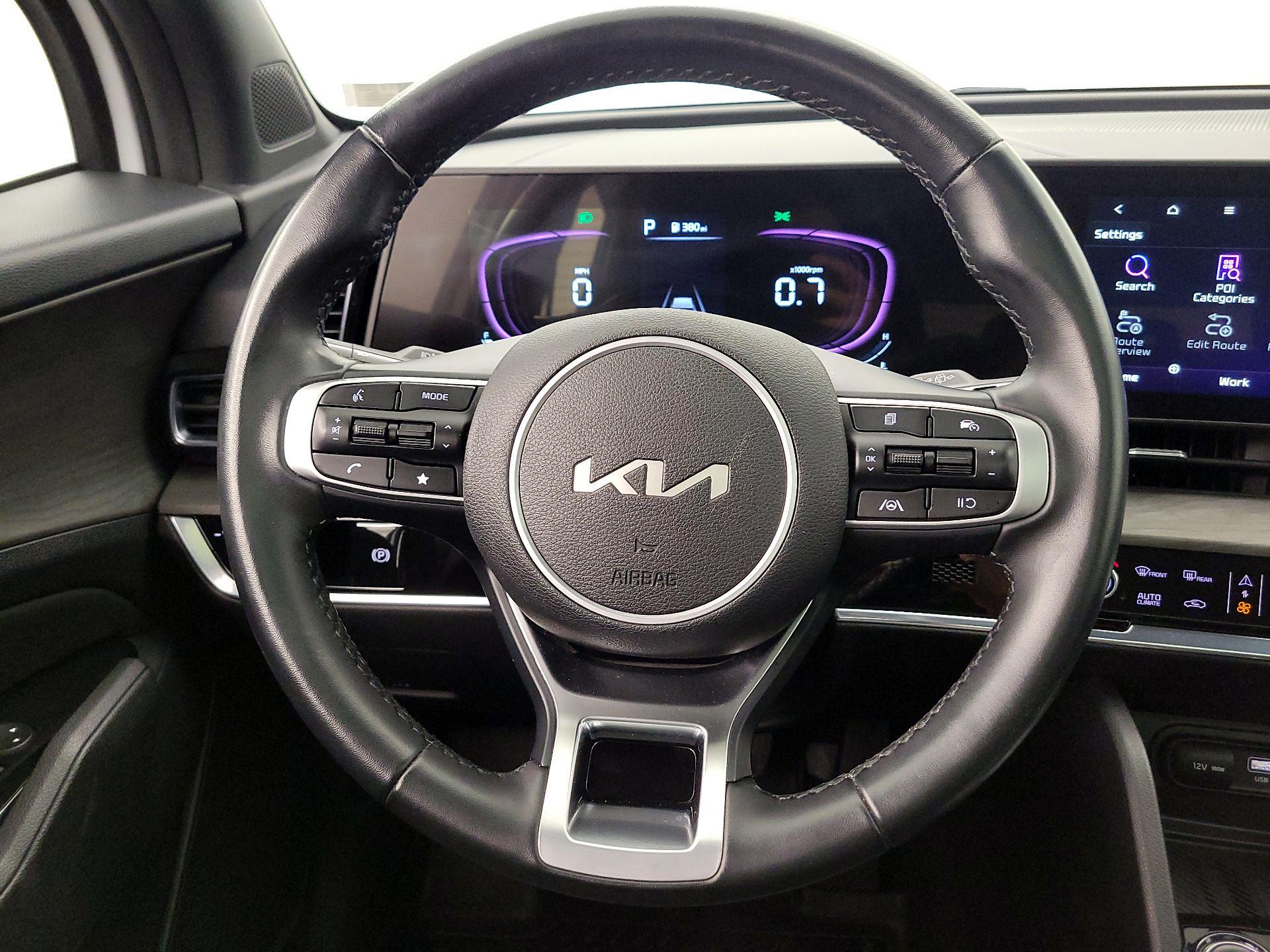 Thumbnail: 2023 Kia Sportage - 10