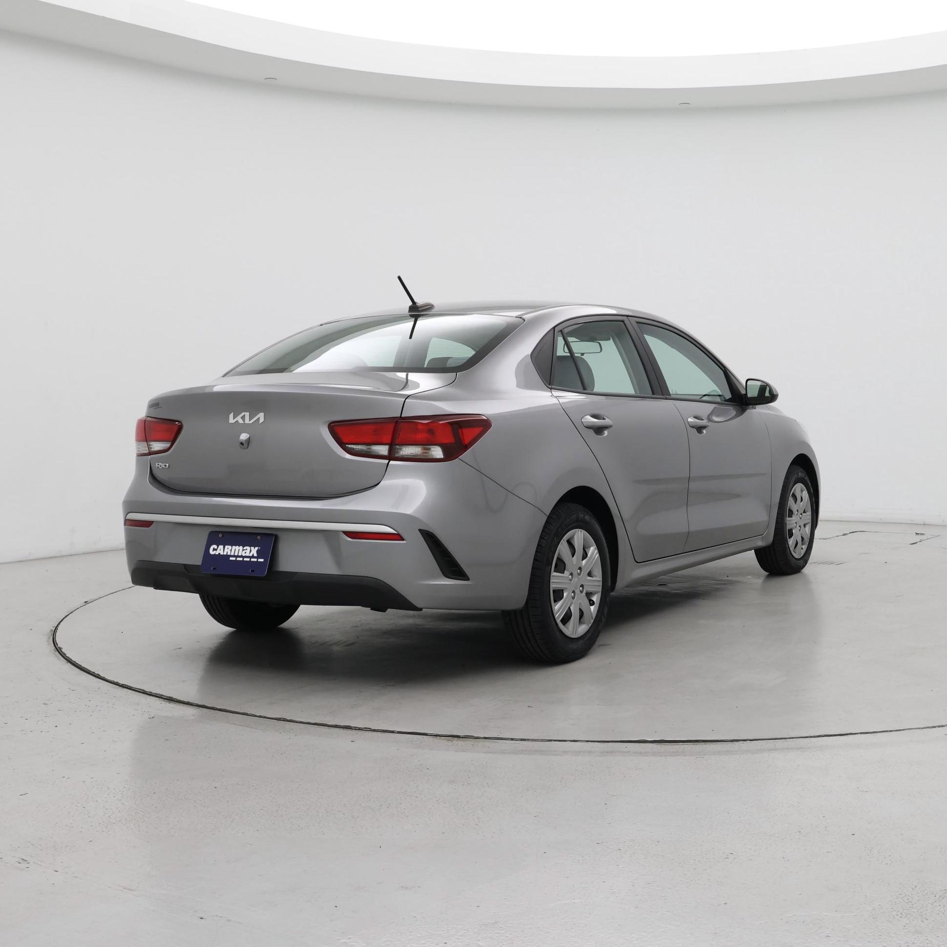 Thumbnail: 2023 Kia Rio - 8
