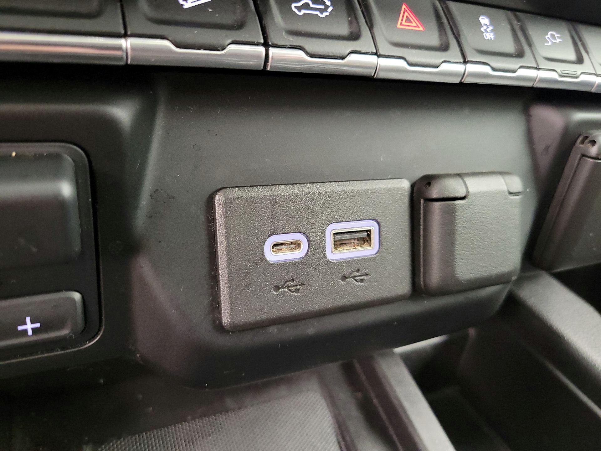 Thumbnail: 2021 GMC Sierra 1500 - 19
