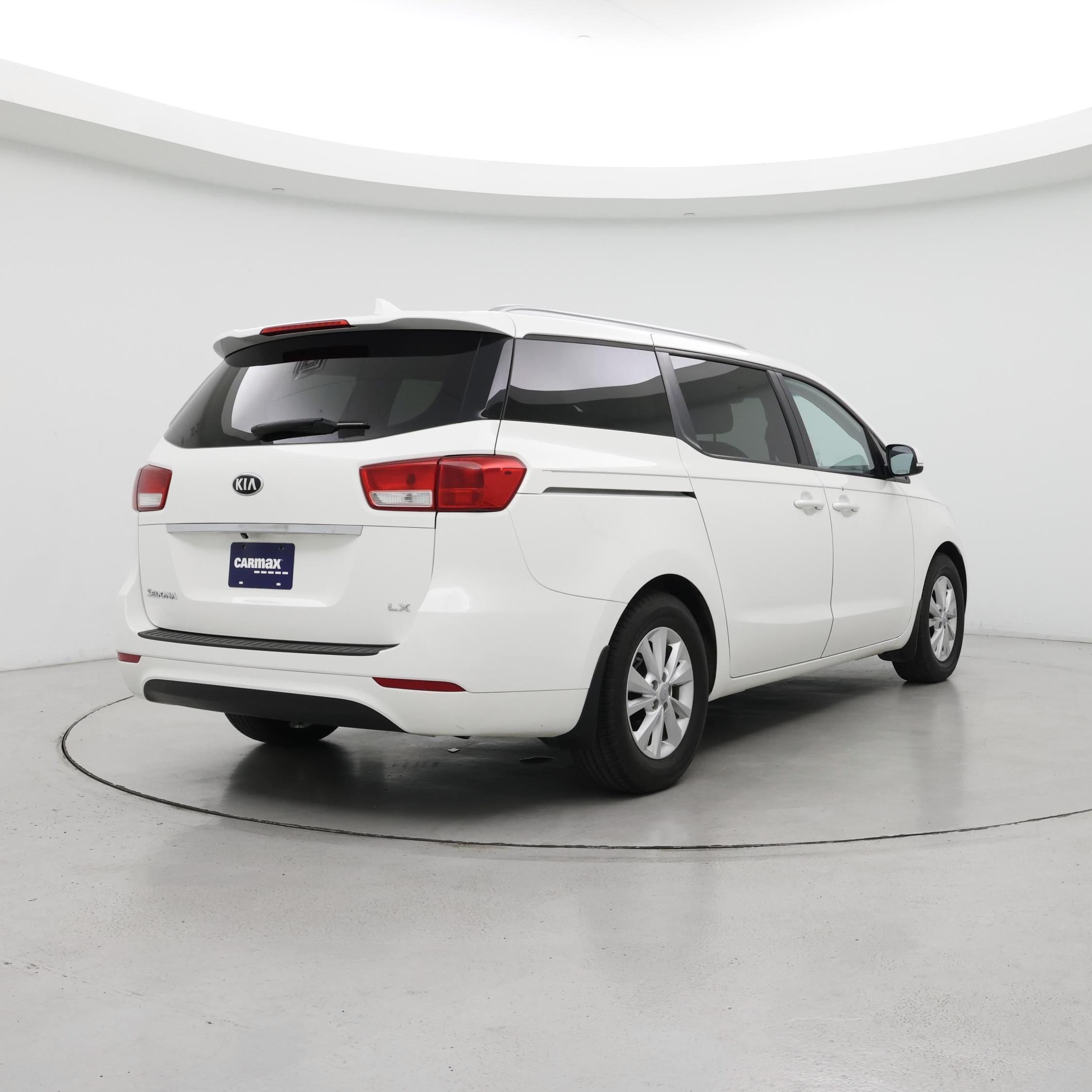 Thumbnail: 2016 Kia Sedona - 8