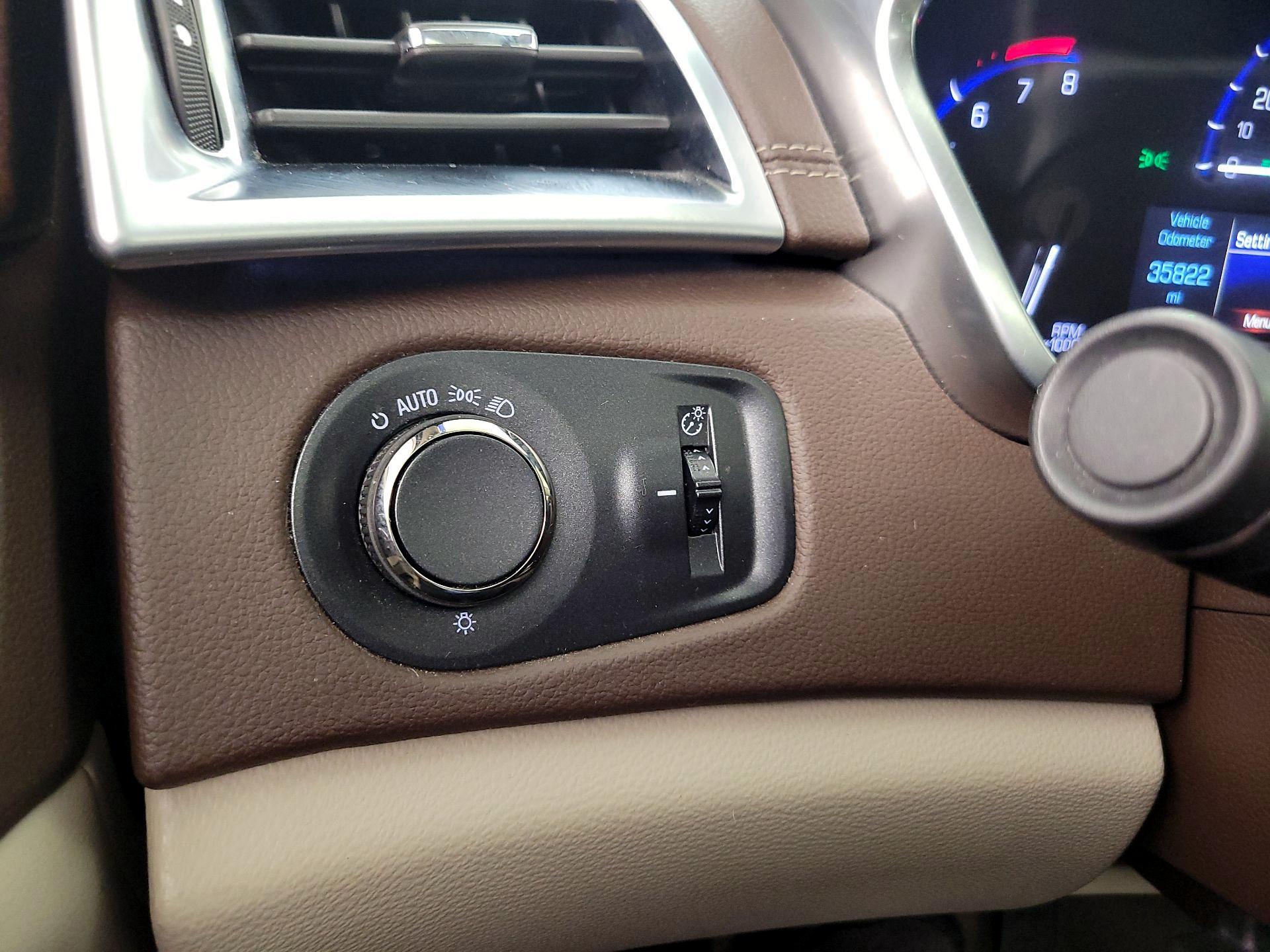 Thumbnail: 2015 Cadillac SRX - 13