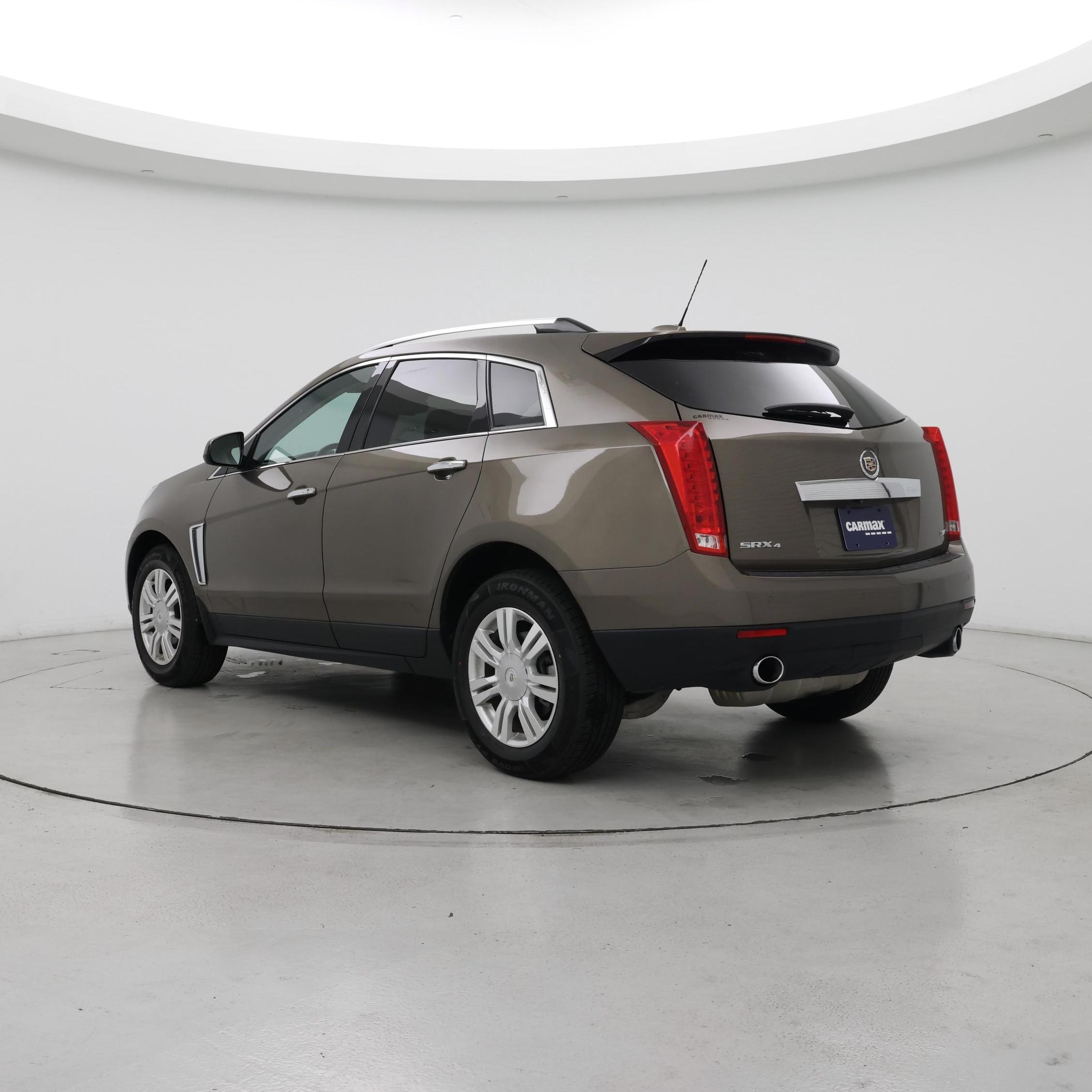 Thumbnail: 2015 Cadillac SRX - 2